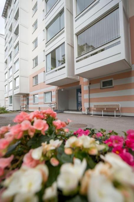 Tyylikkäästi Retroa ja modernia Tampere Hervanta Atomikatu 5
