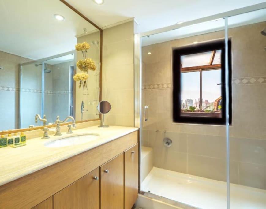 Vitacura Family - Eclectic 3 Bed Apt in Las Condes
