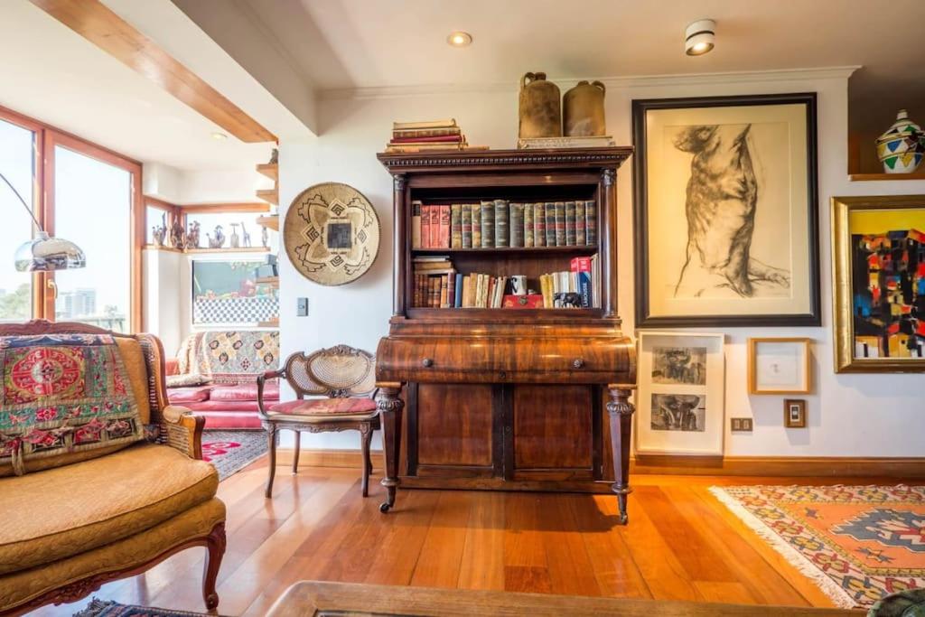 Vitacura Family - Eclectic 3 Bed Apt in Las Condes