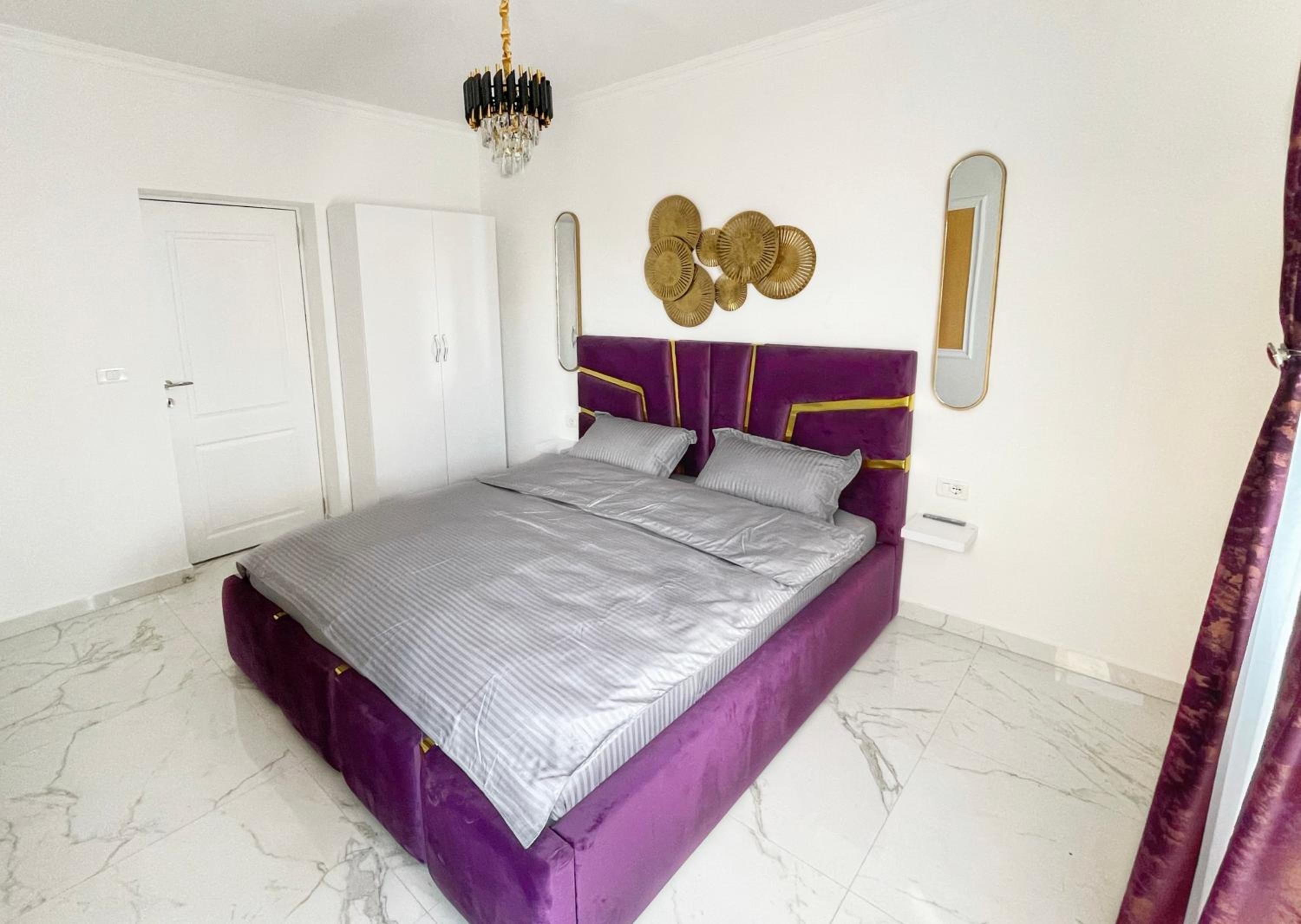 RV Premium Apartments