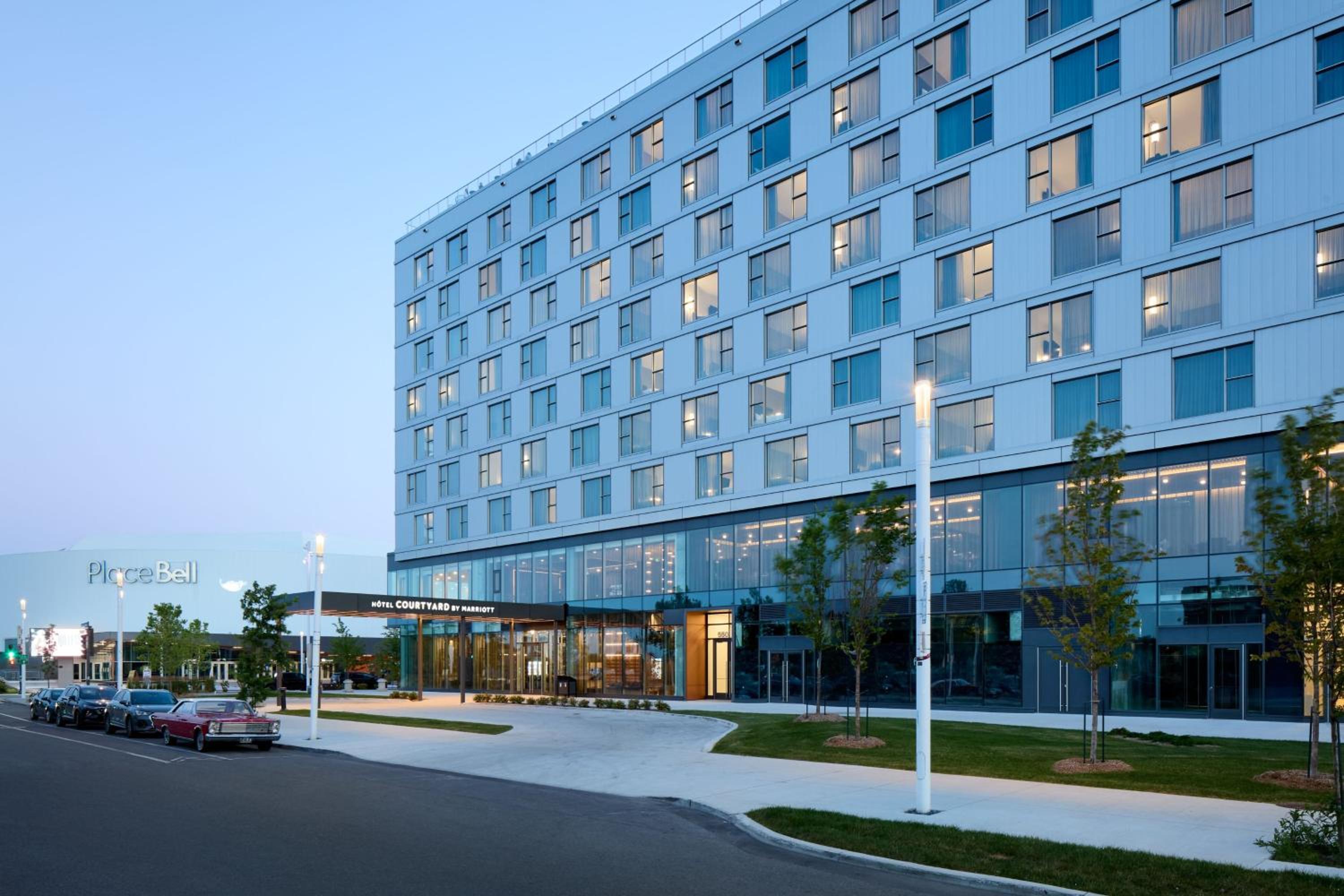 Hotel Courtyard by Marriott Montreal Laval - Image 1