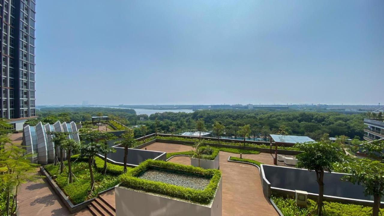 Apartemen Gold Coast PIK Sea View by Cheapinn