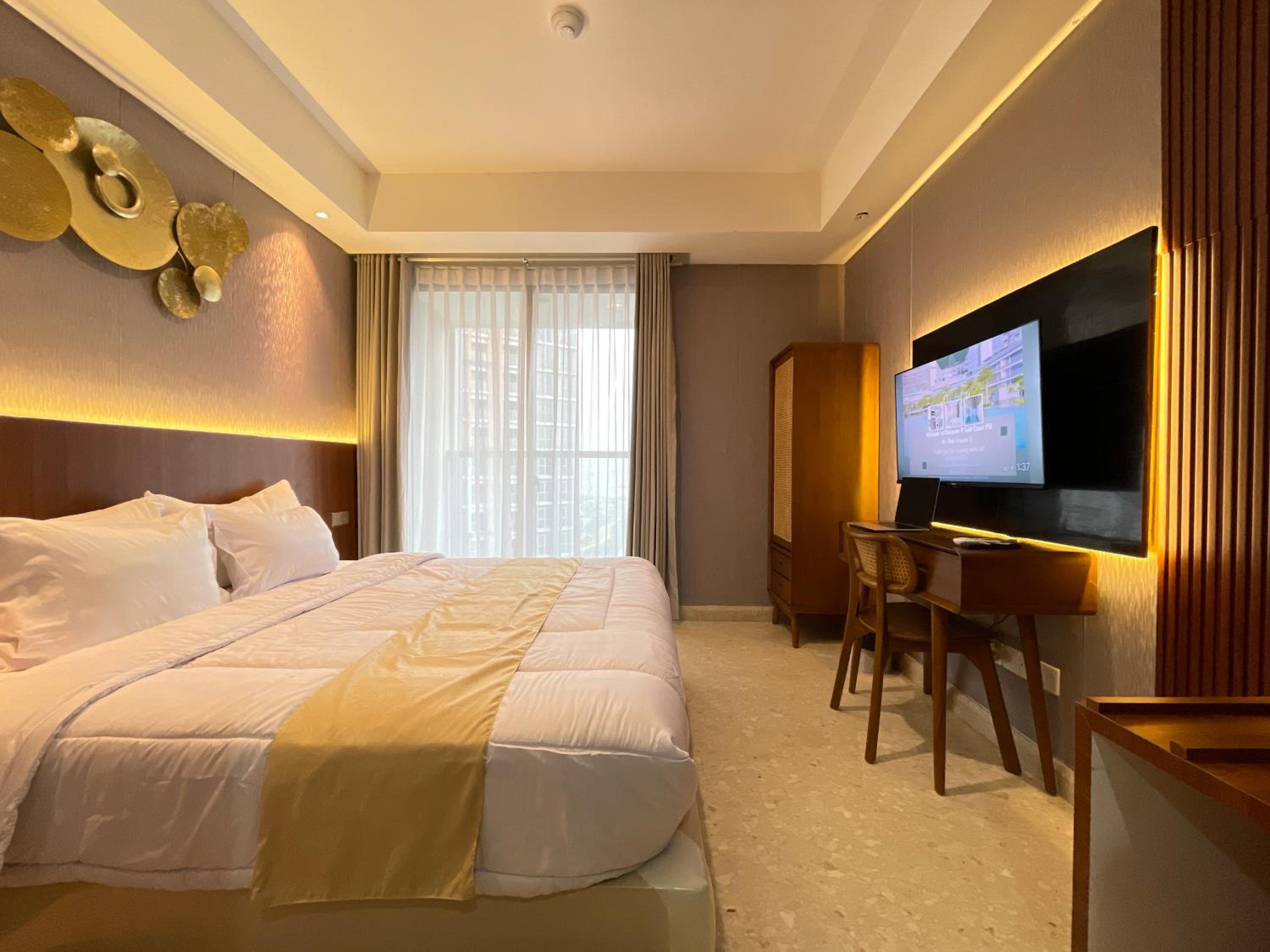 hotel room