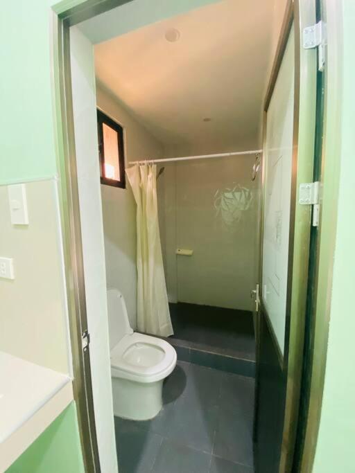 Beach Haven for 10 Ideal Family Getaway view 5