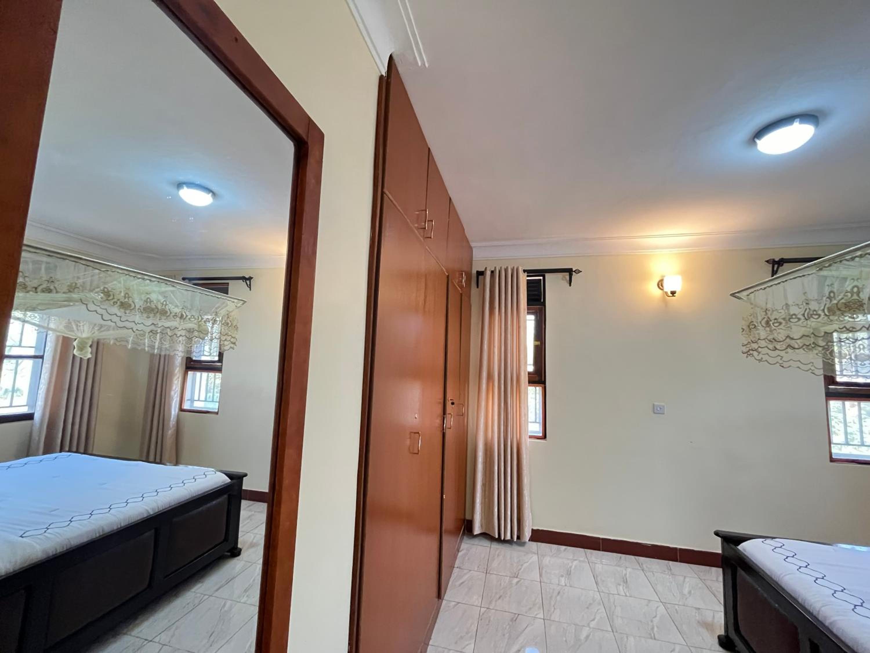 Jinja Cosy Apartments