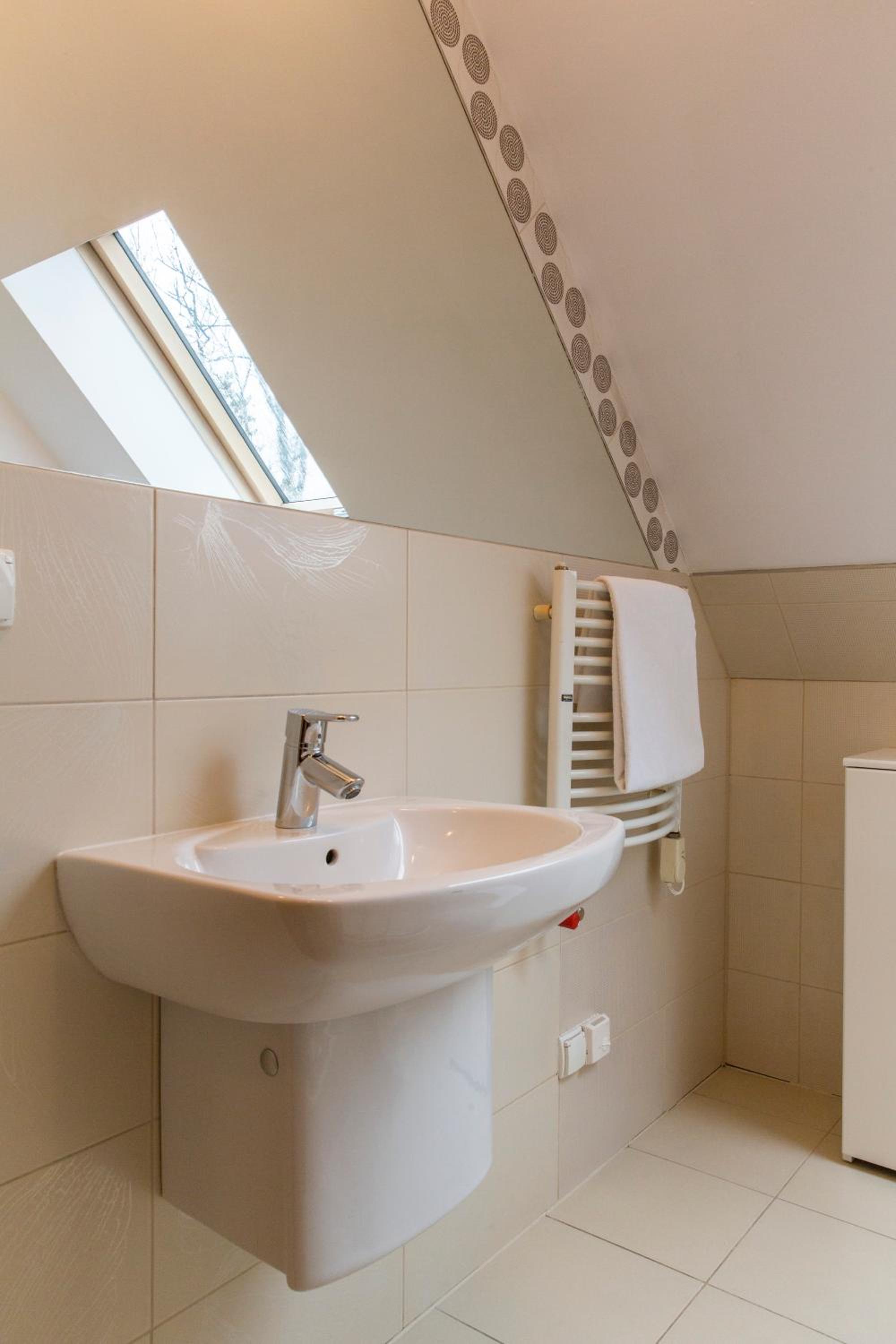 udanypobyt Apartament z Basenem view 5