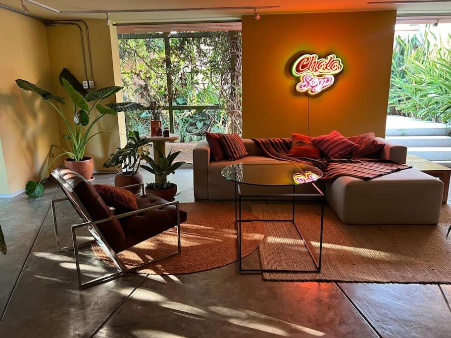 lounge