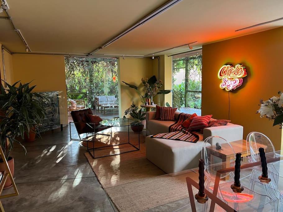 lounge