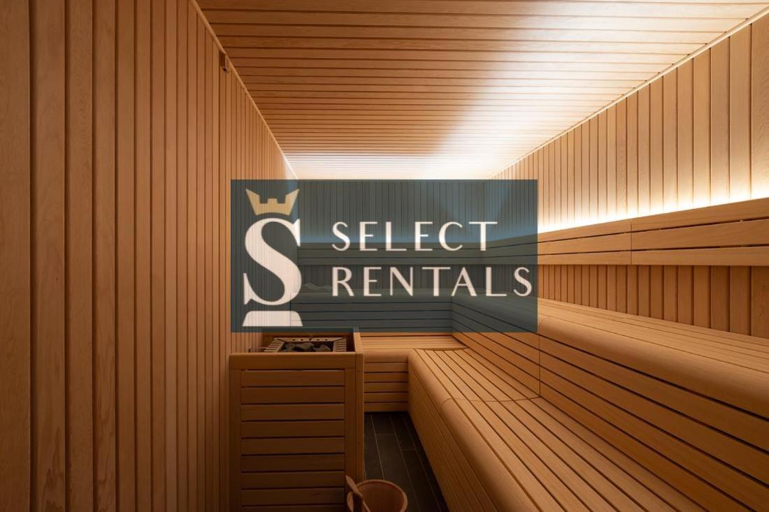 Isard Penthouse & Spa