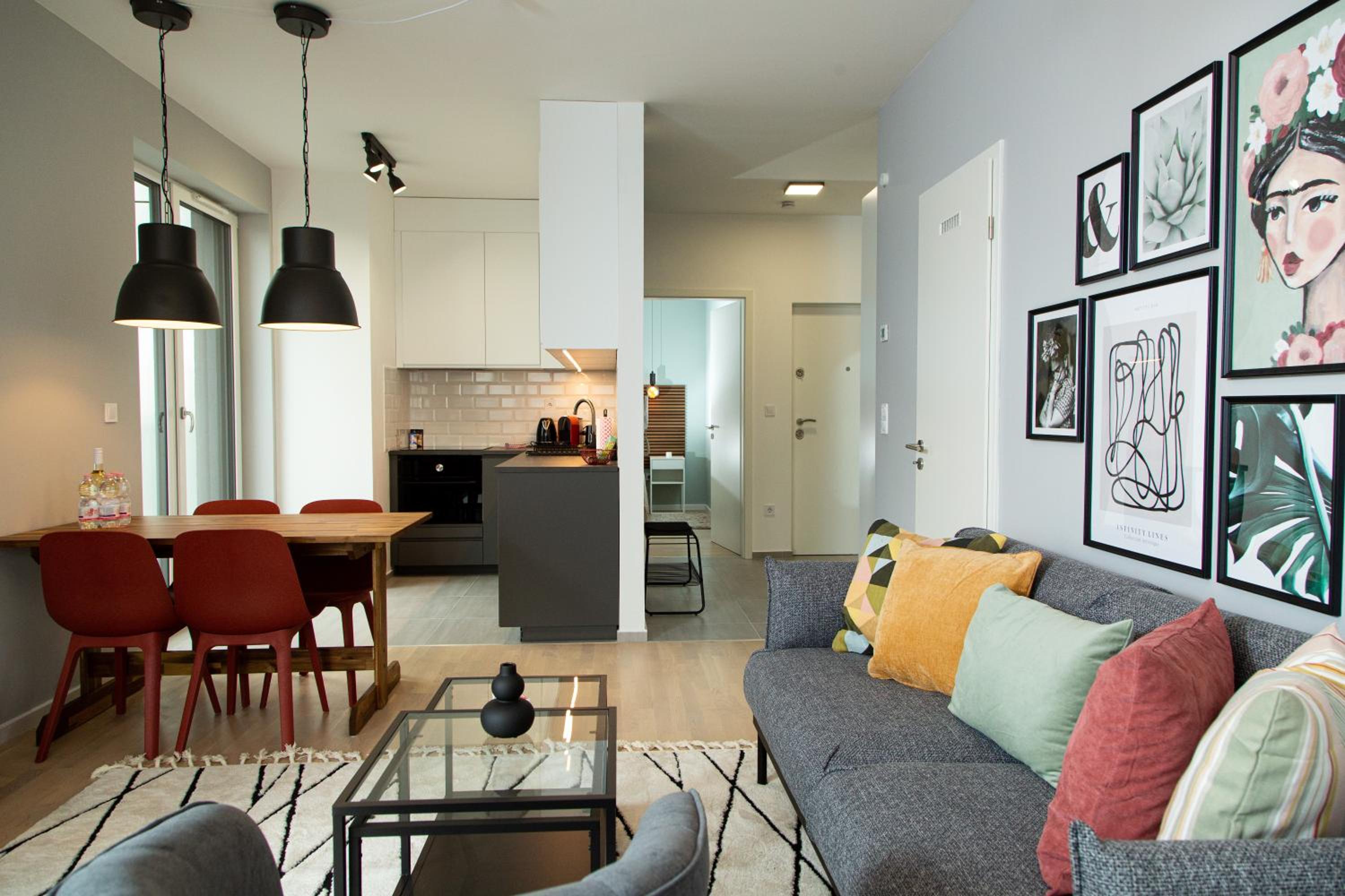 Waterfront Residence Free Private Parking