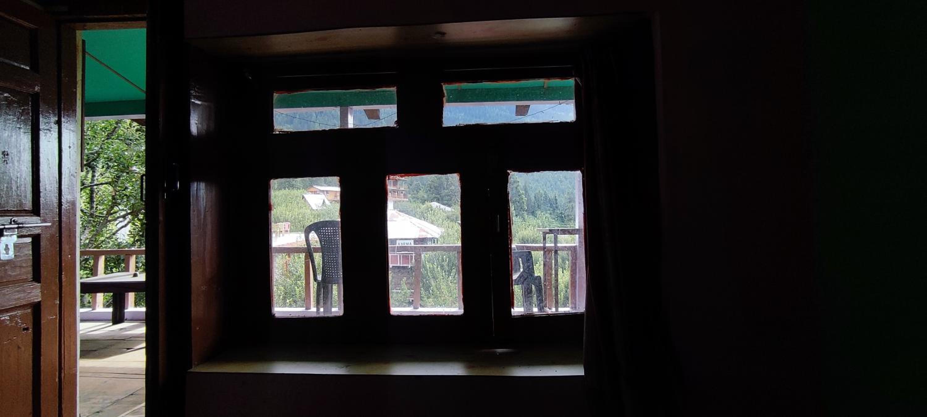 Photo 47