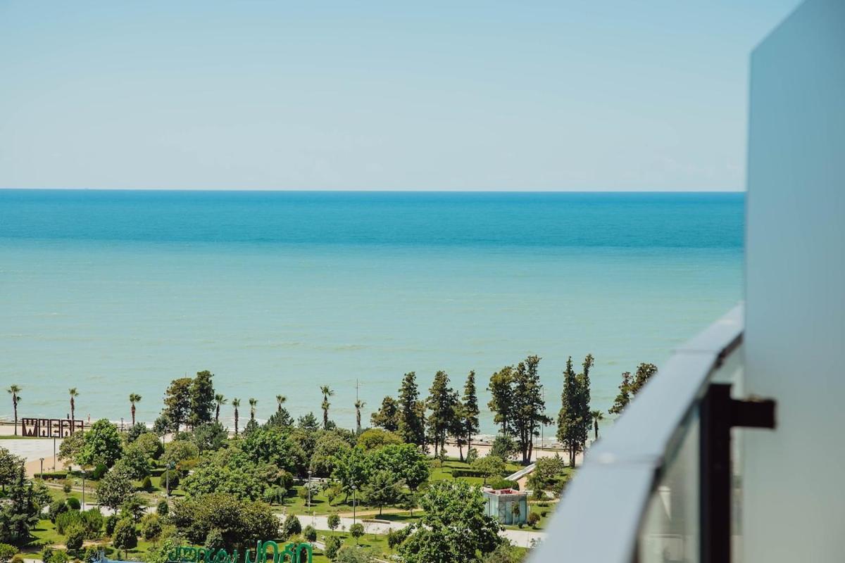 ROION Batumi Studio With Sea Pool View B1506 view 2
