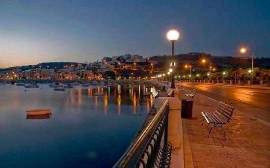 Hotel The Terraces 3 Bedroom Apartment - Image 1