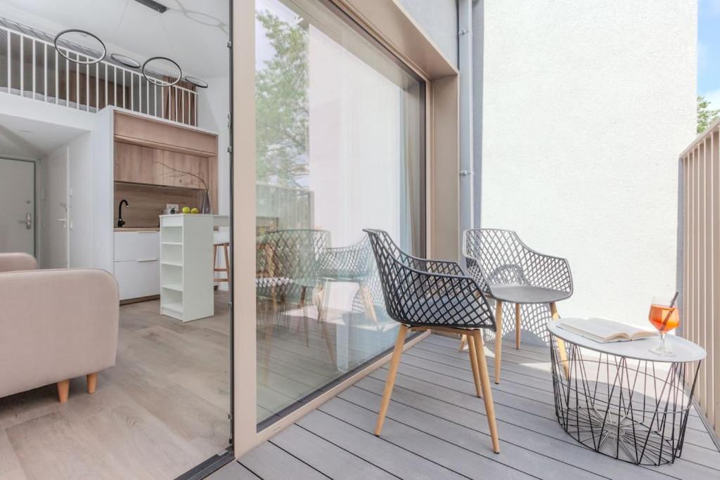 balance & terrace