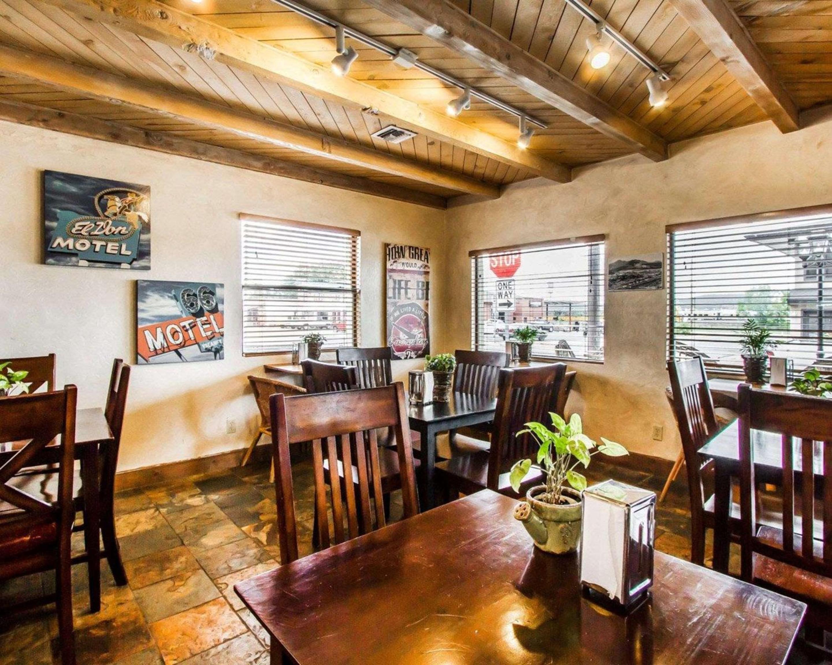 Rodeway Inn & Suites Williams Downtowner-Rte 66