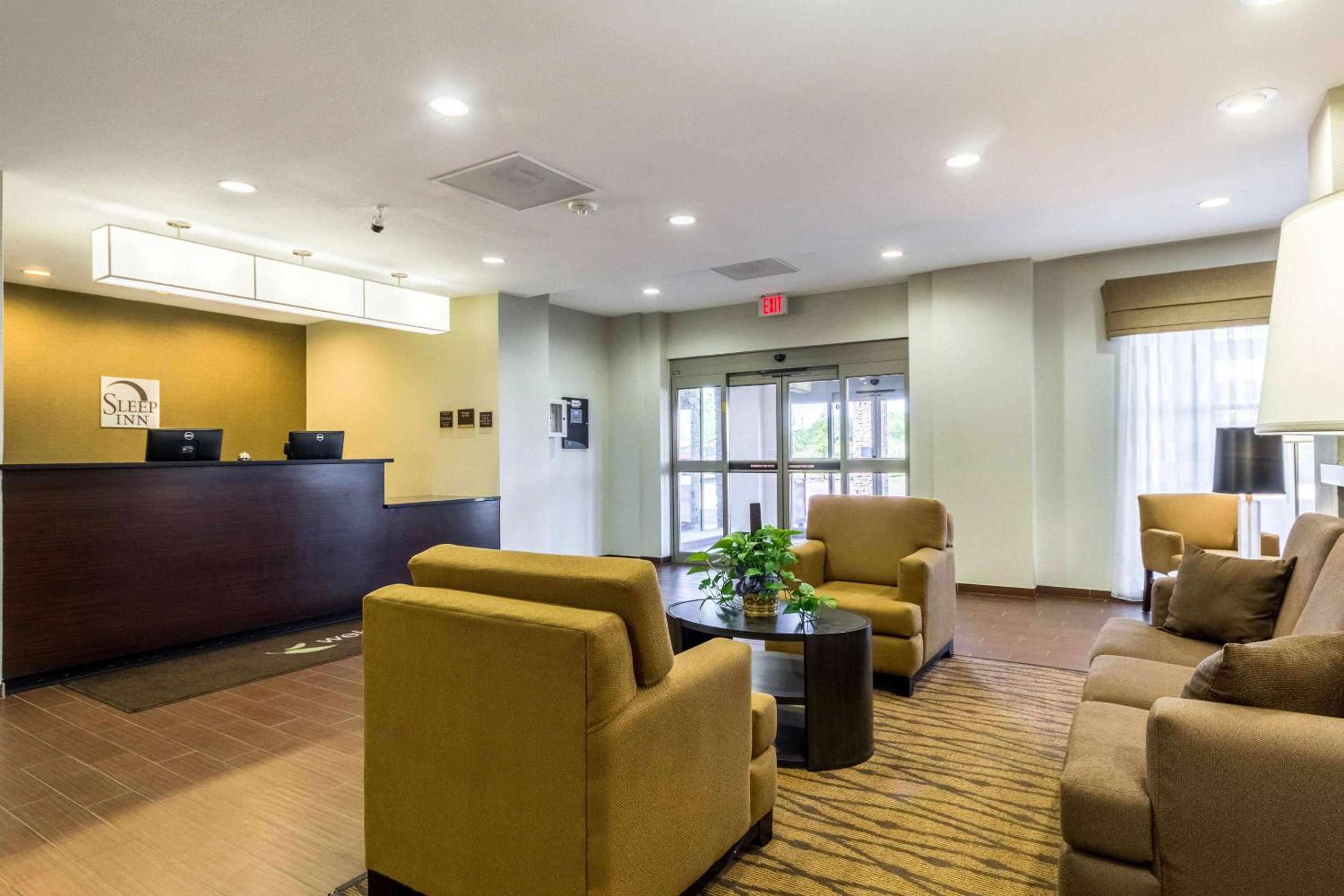Sleep Inn & Suites Jourdanton-Pleasanton view 2