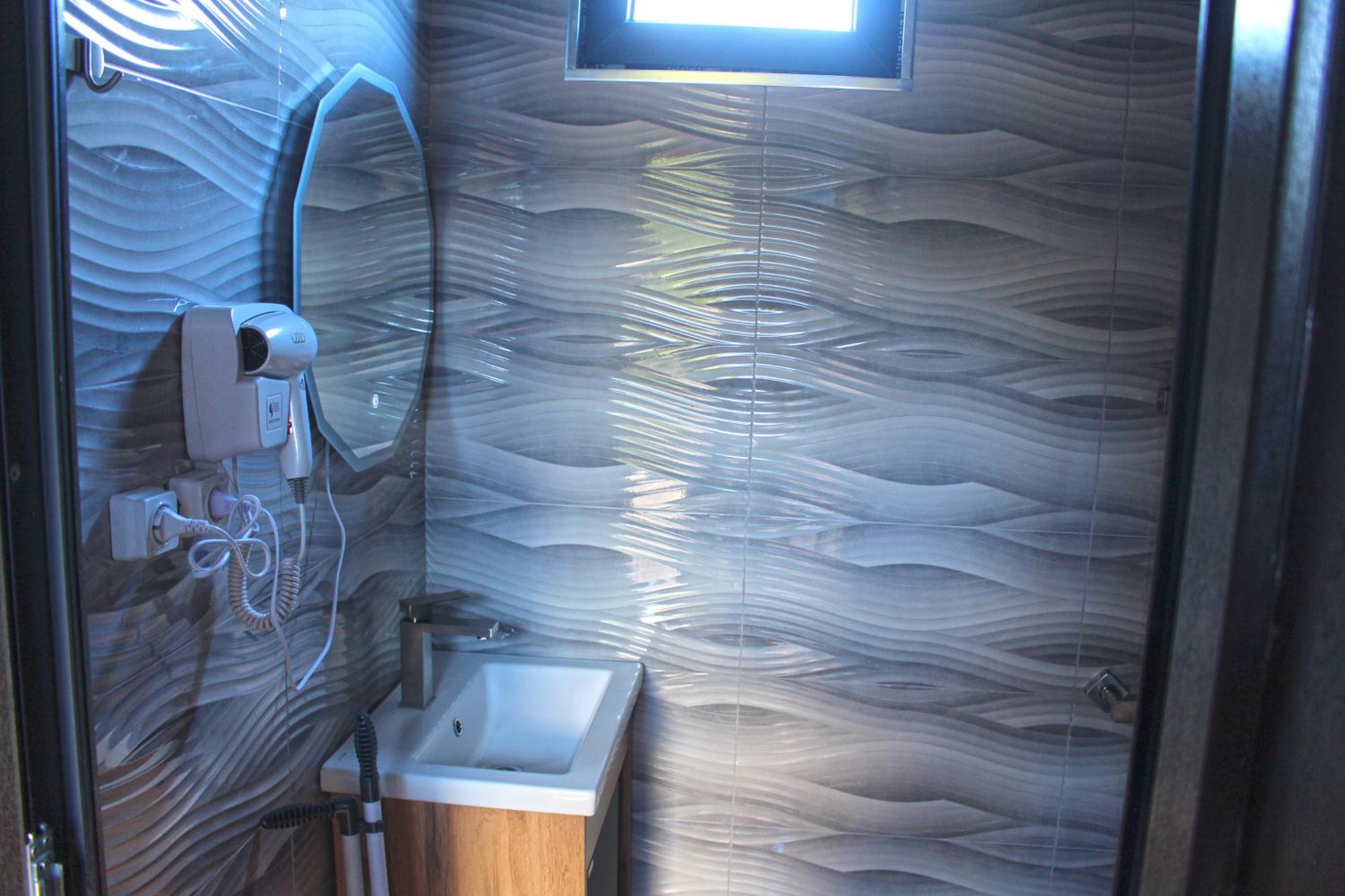 Le GaBe Canyon Eco Houses view 5