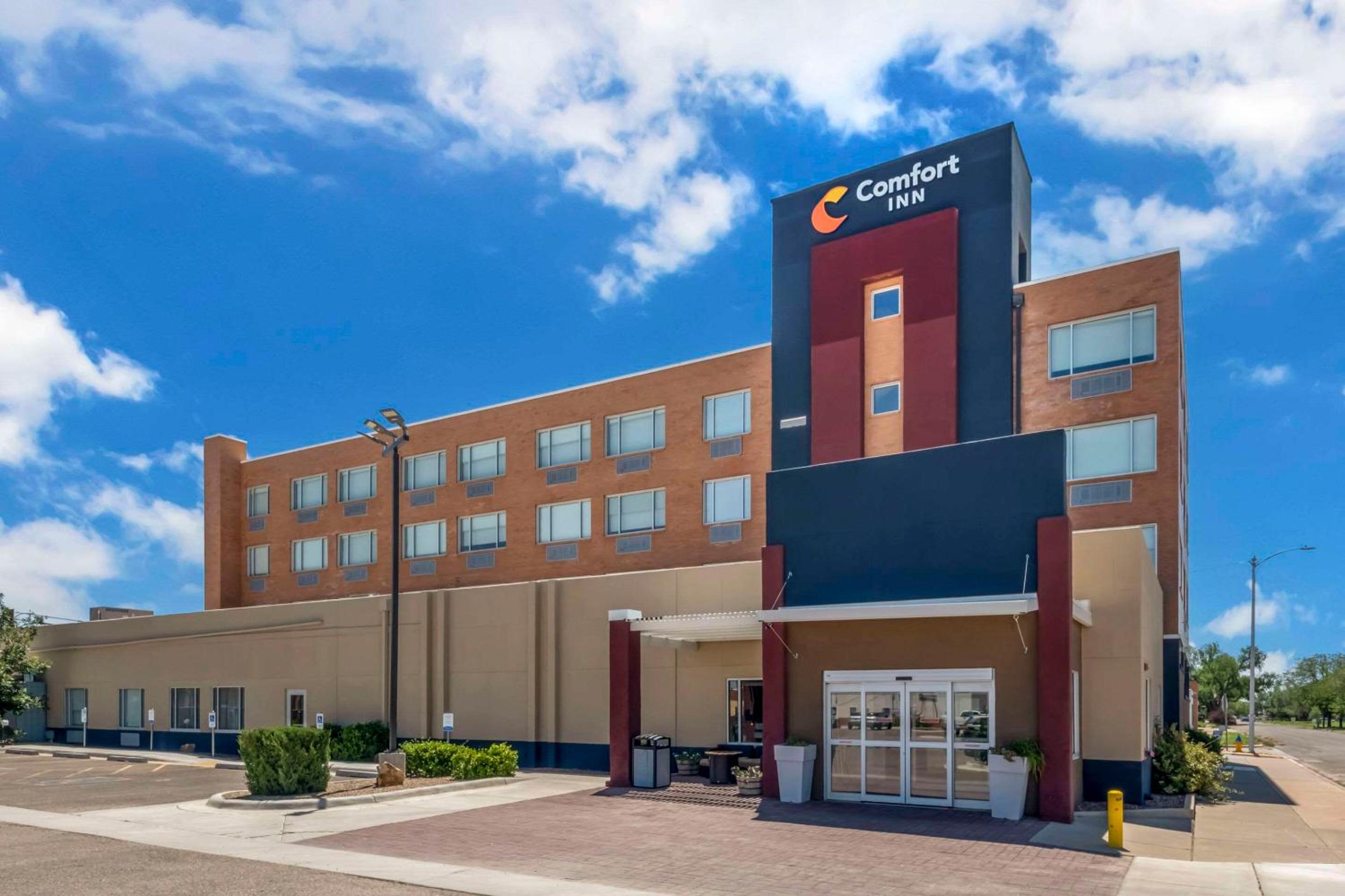 Comfort Inn Portales view 2