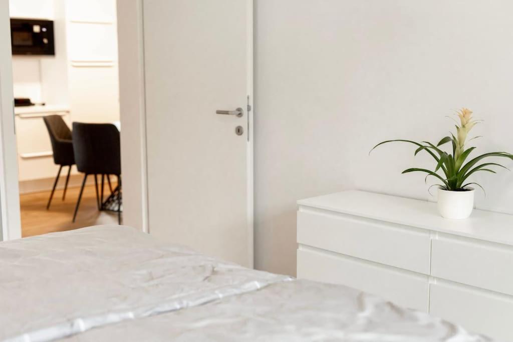 Aura Apartments