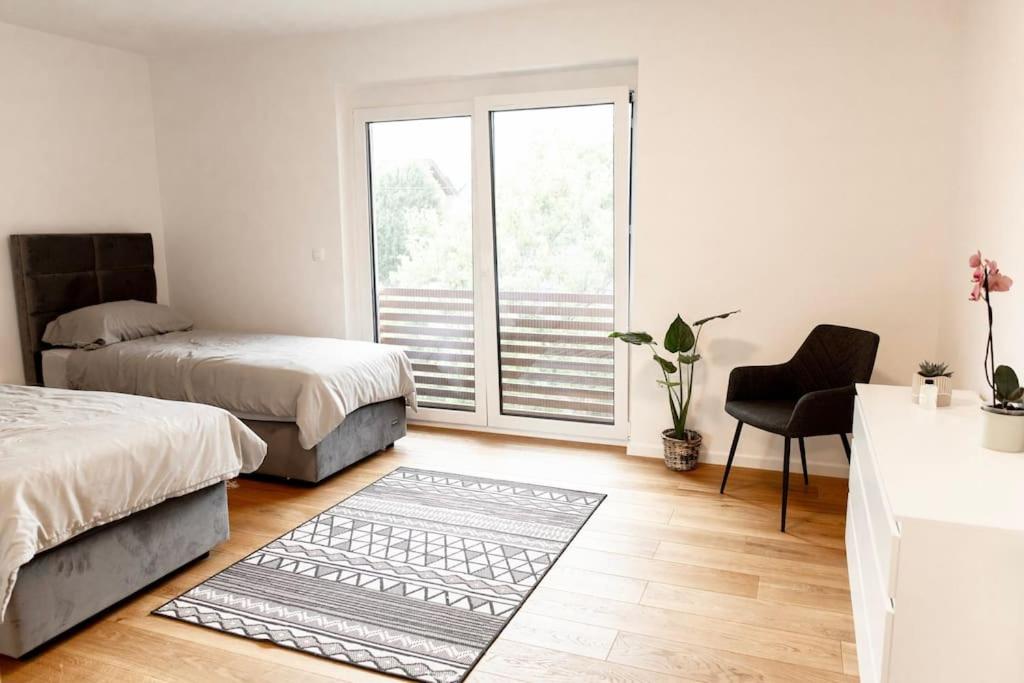 Aura Apartments