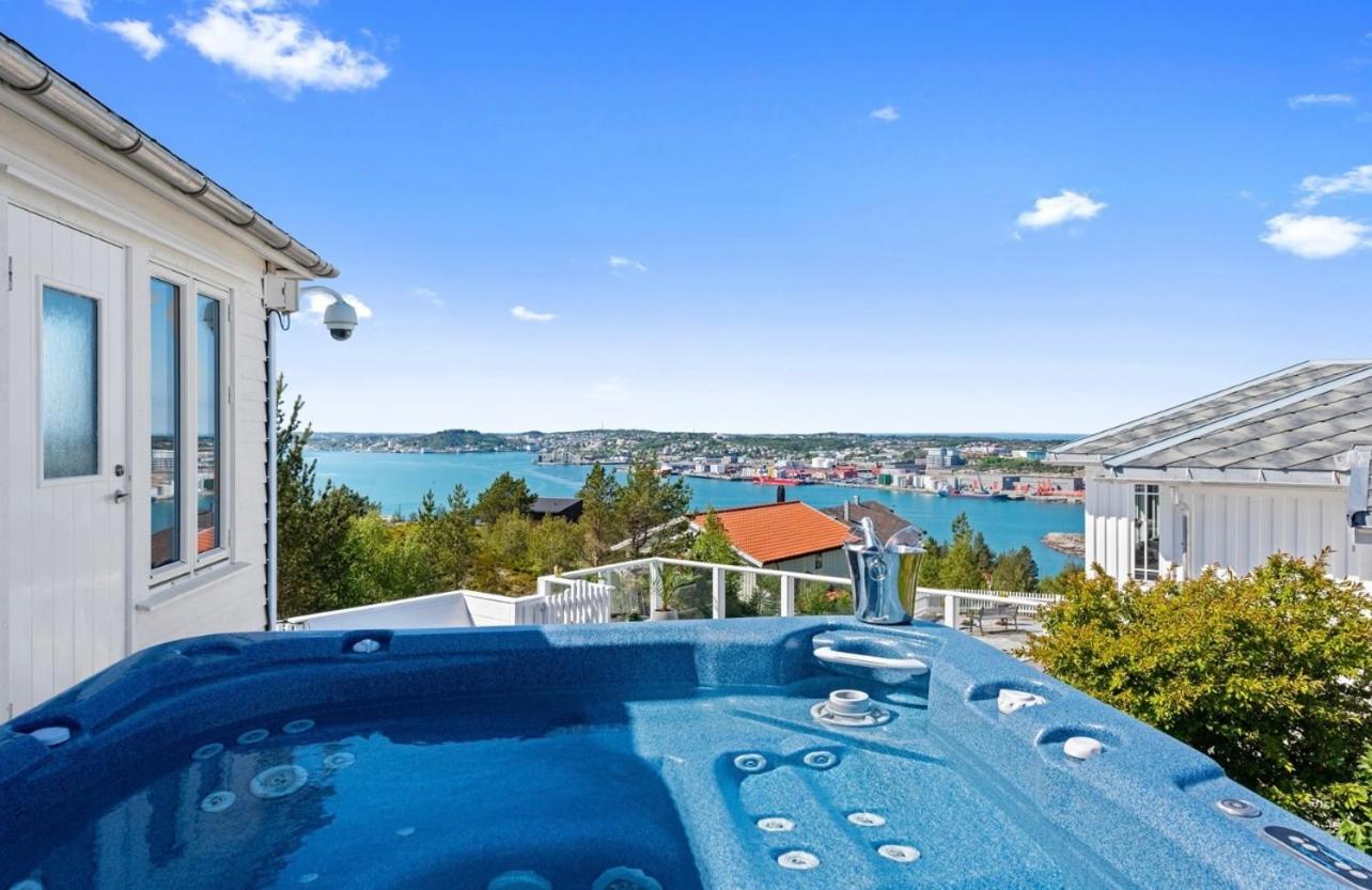Villa Freya with stunning sea view view 4