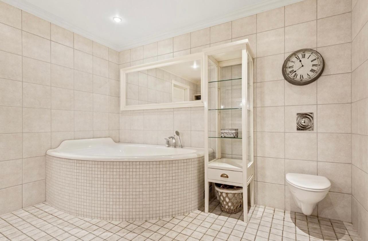 Villa Freya with stunning sea view view 3