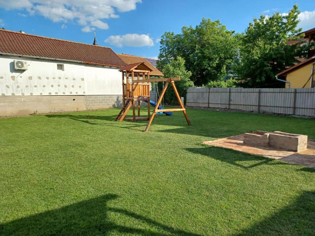 JJJunior Apartman - Gyula view 3