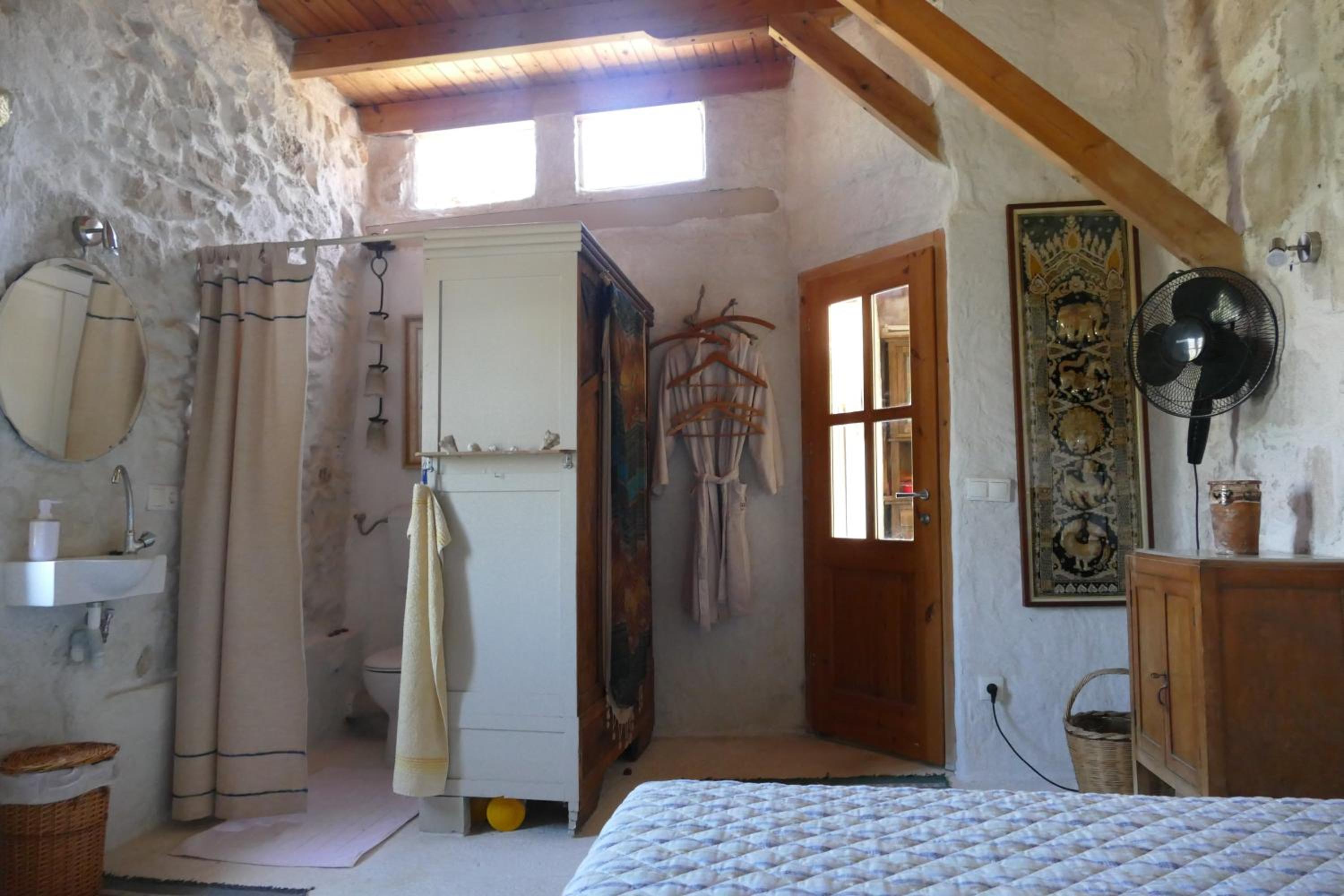 Stonehouse Pyrgou
