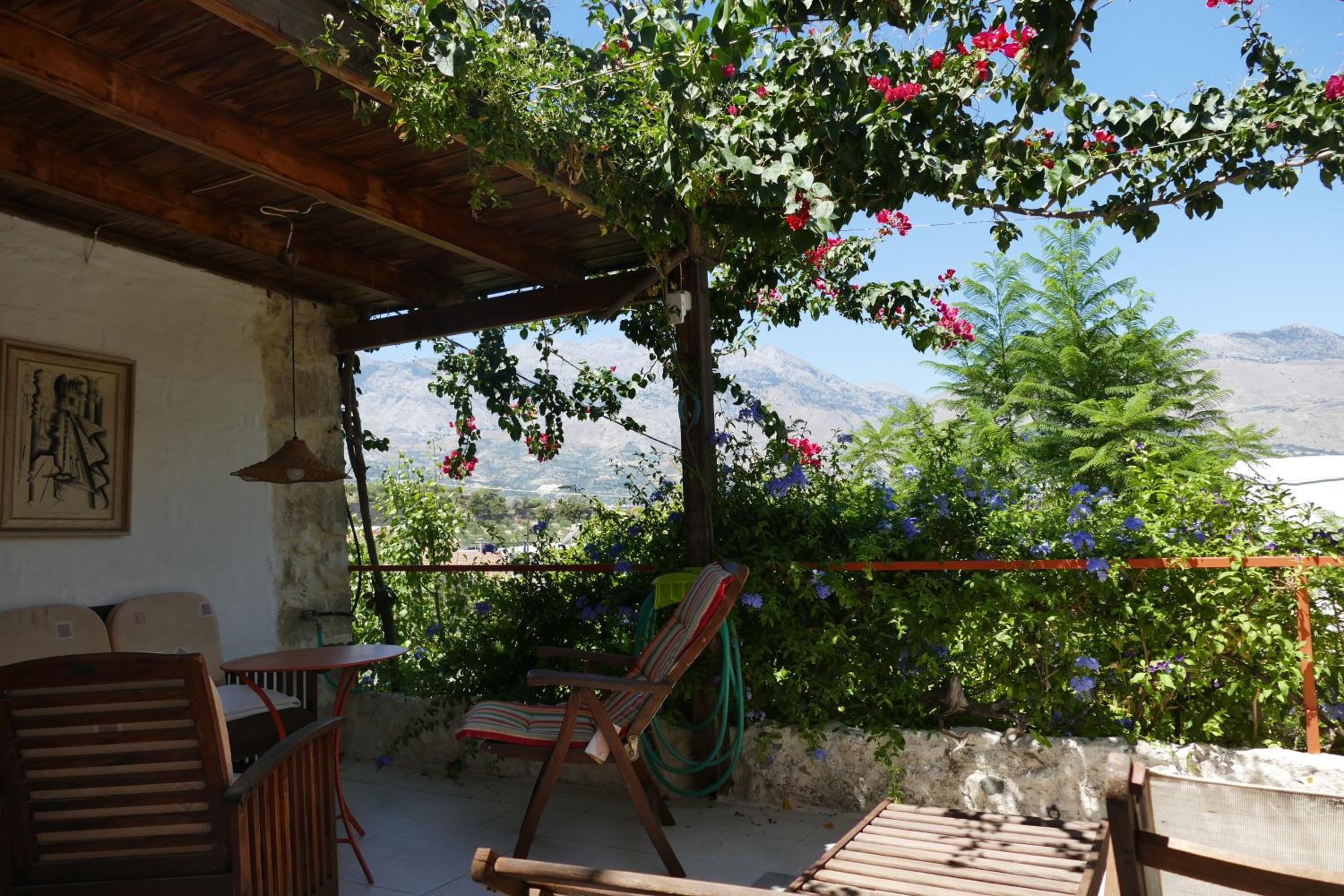 Stonehouse Pyrgou