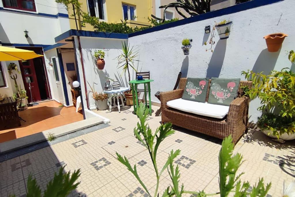 Your big home in Porto Quiet near Services and Metro