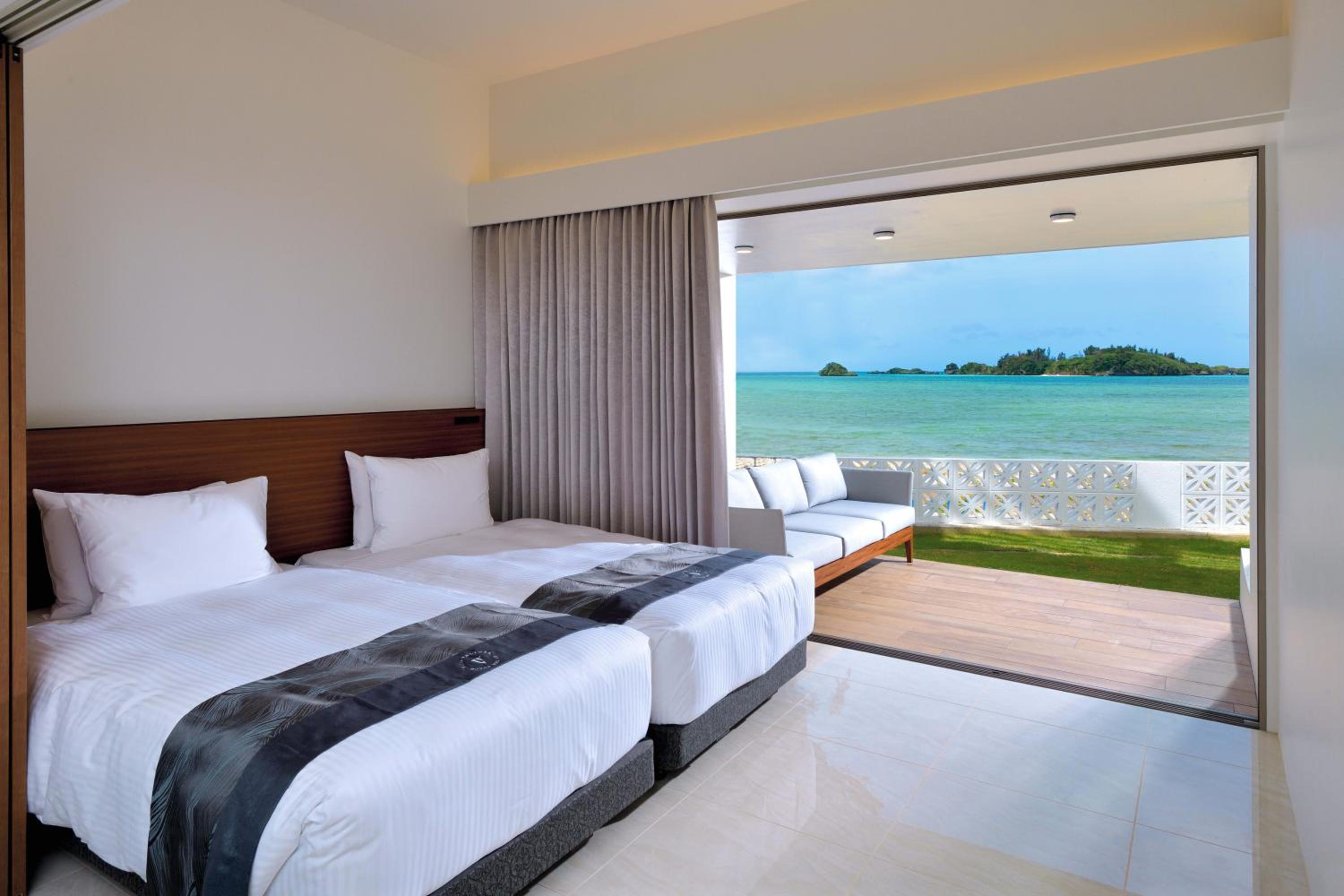 Villa VALIOSA ON THE BEACH - Image 3