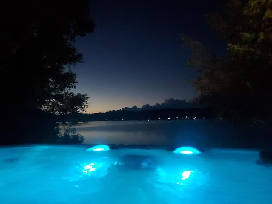 Private beach with SPA on the lake I Plage Sucrée