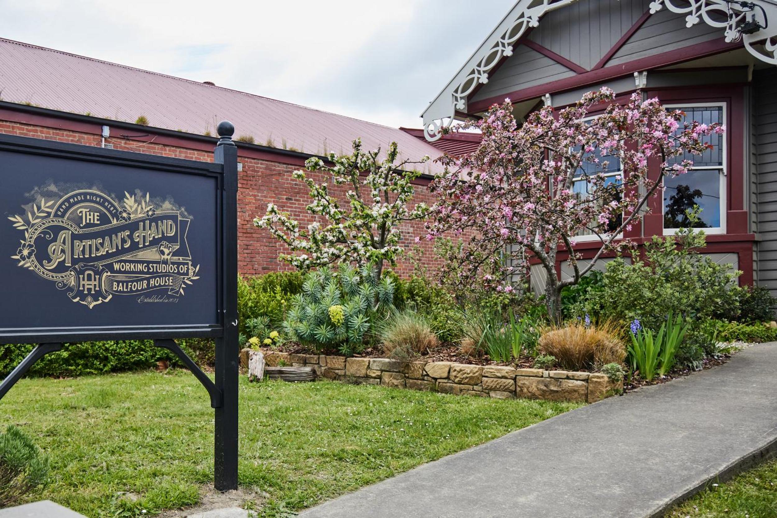 Little Oak - Place to Relax and Create Memories