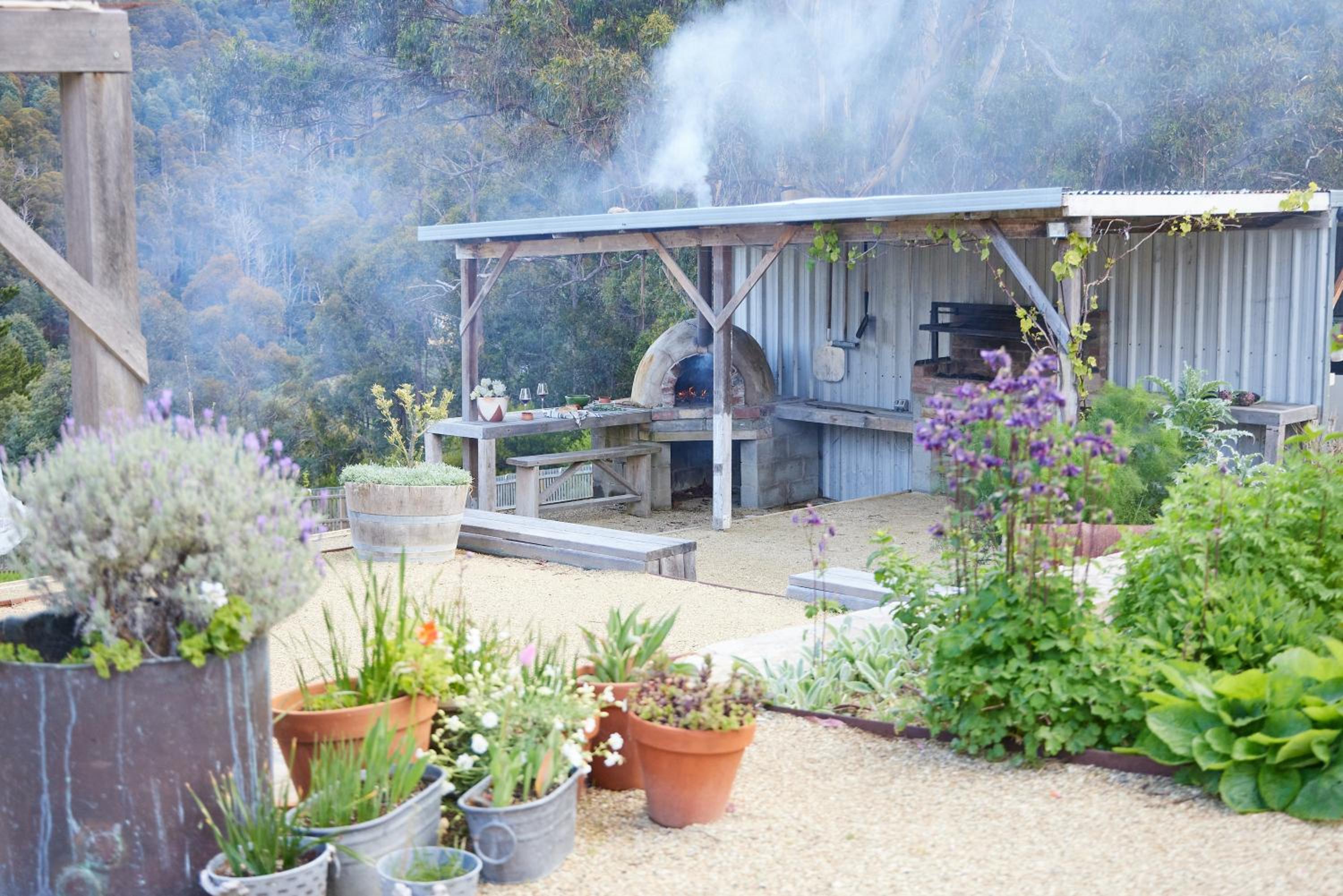 Little Oak - Place to Relax and Create Memories
