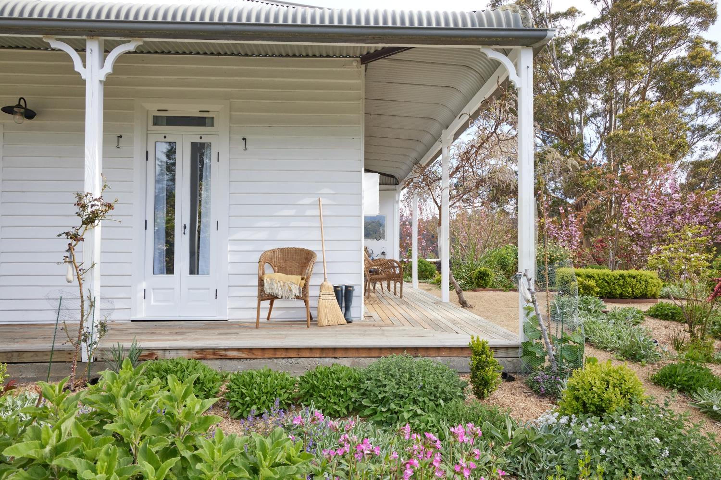 Little Oak - Place to Relax and Create Memories