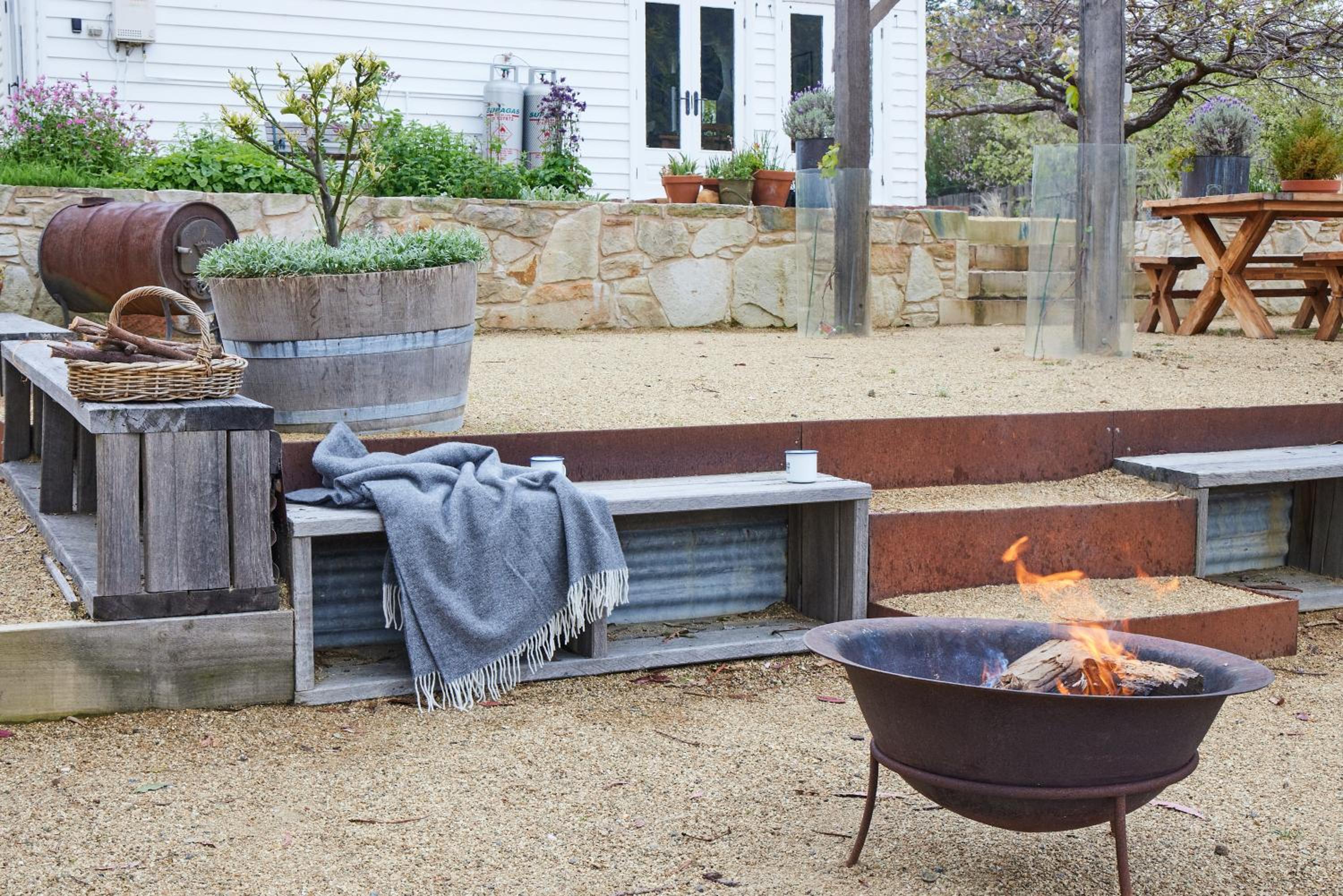 Little Oak - Place to Relax and Create Memories