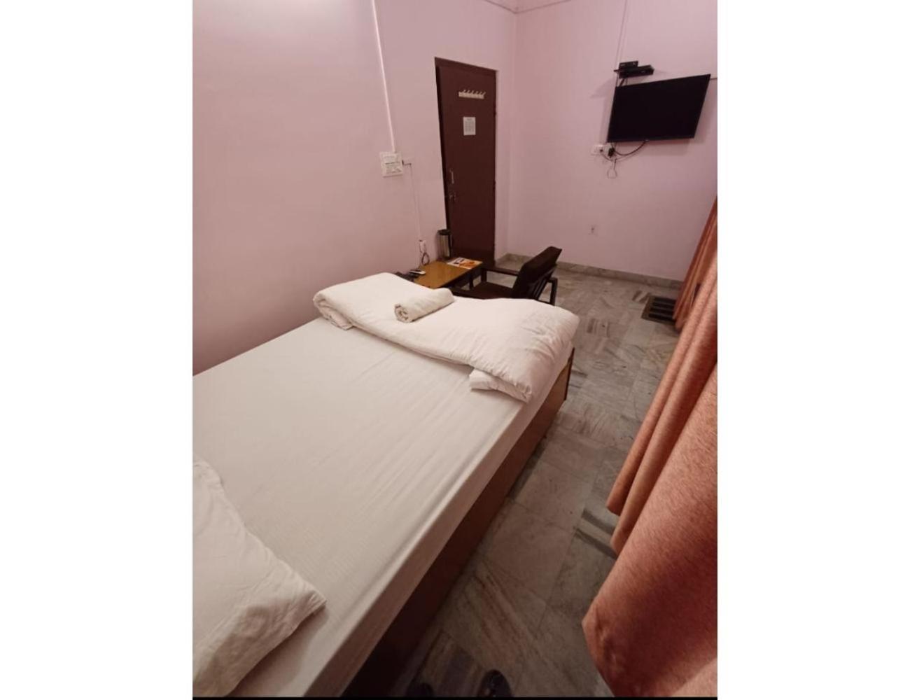 Hotel Milan-N-Garden Restaurant, Jaipur