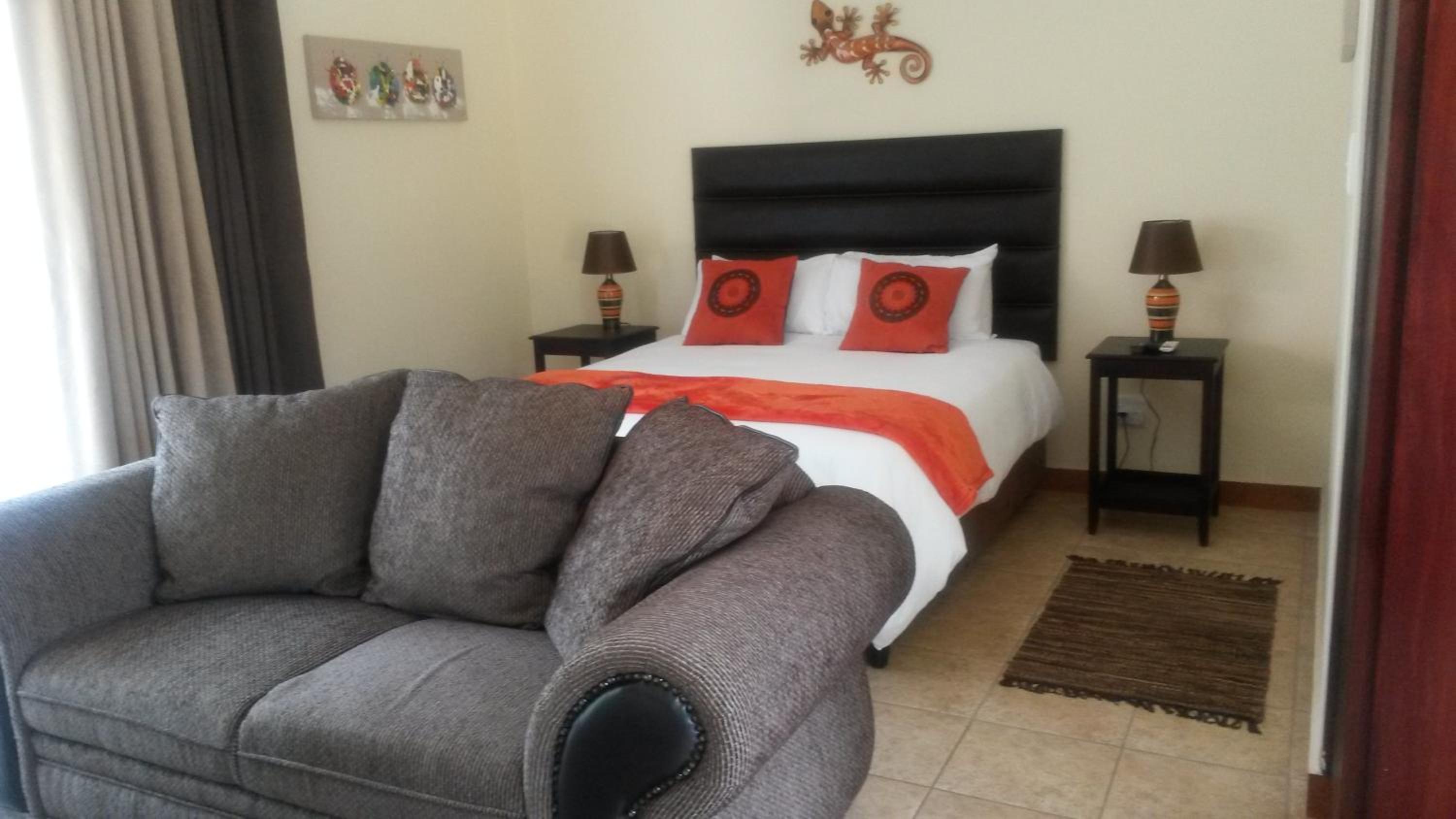 SereNight Guesthouse