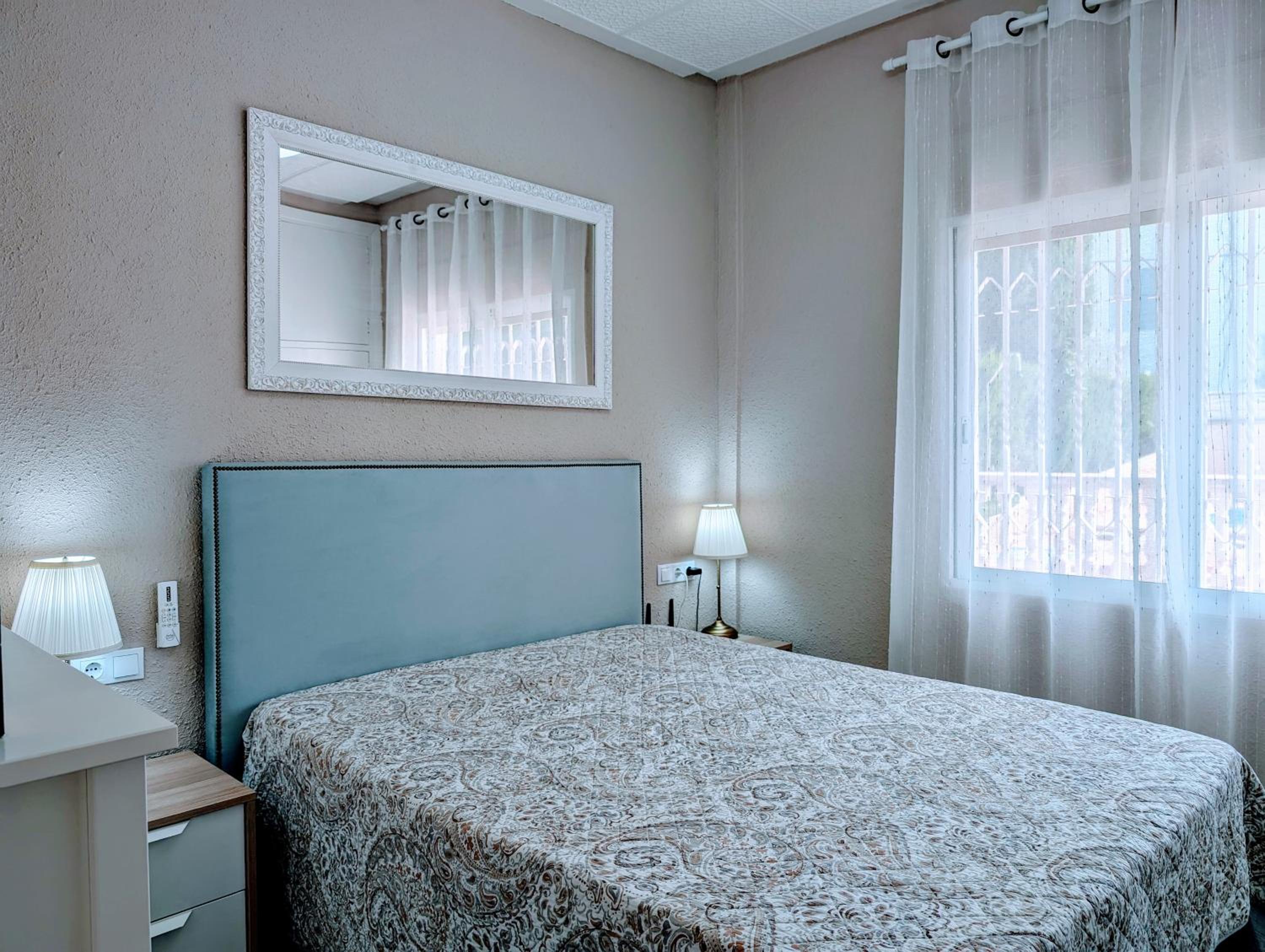 Chalet independiente con piscina