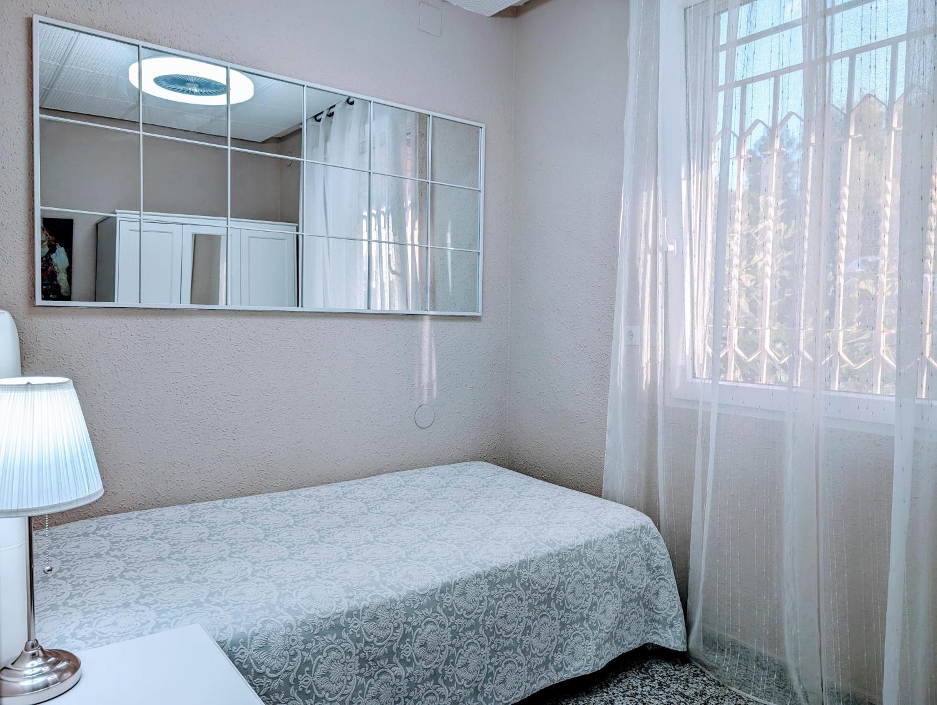 Chalet independiente con piscina