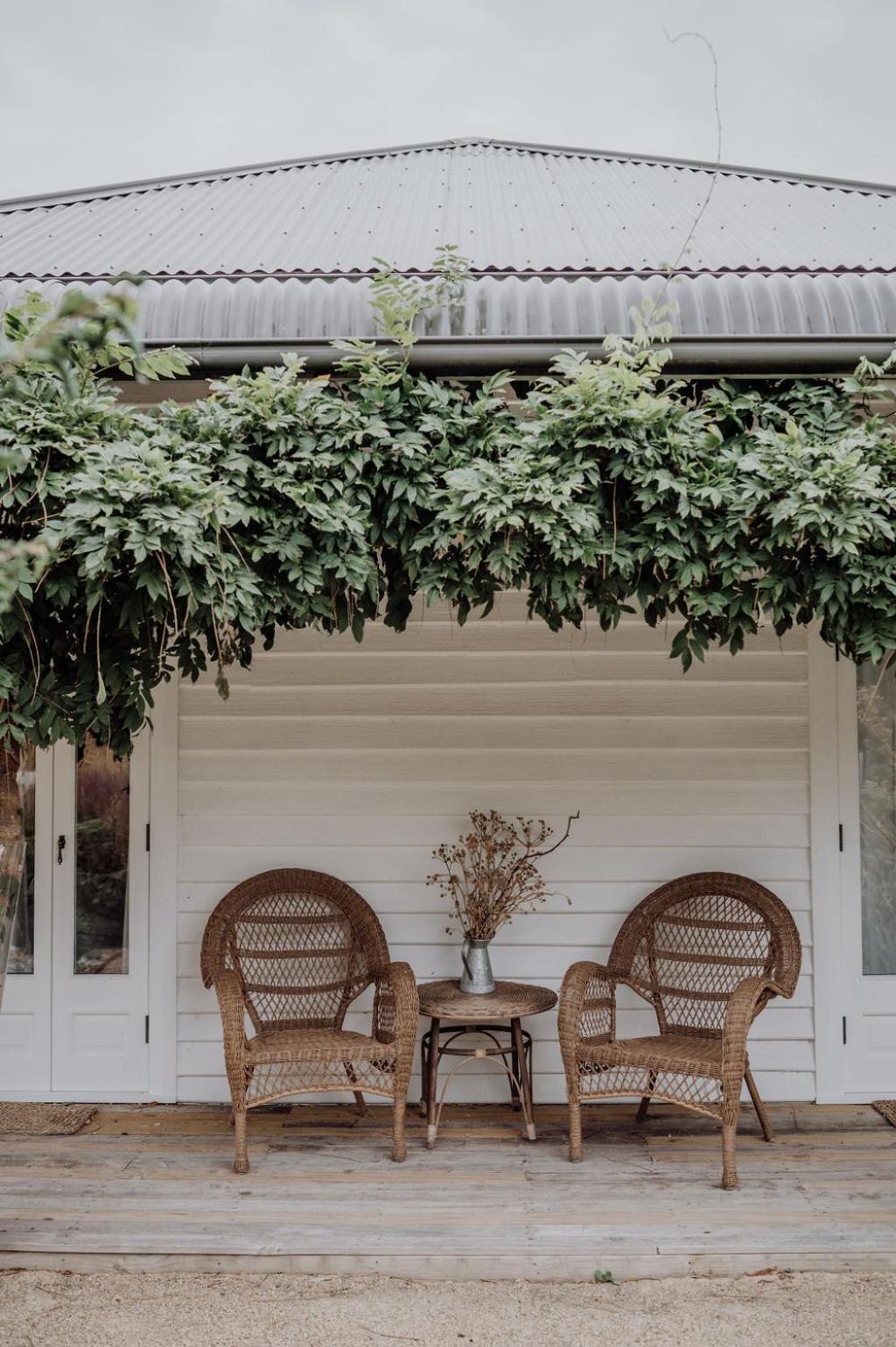 Little Oak - Place to Relax and Create Memories