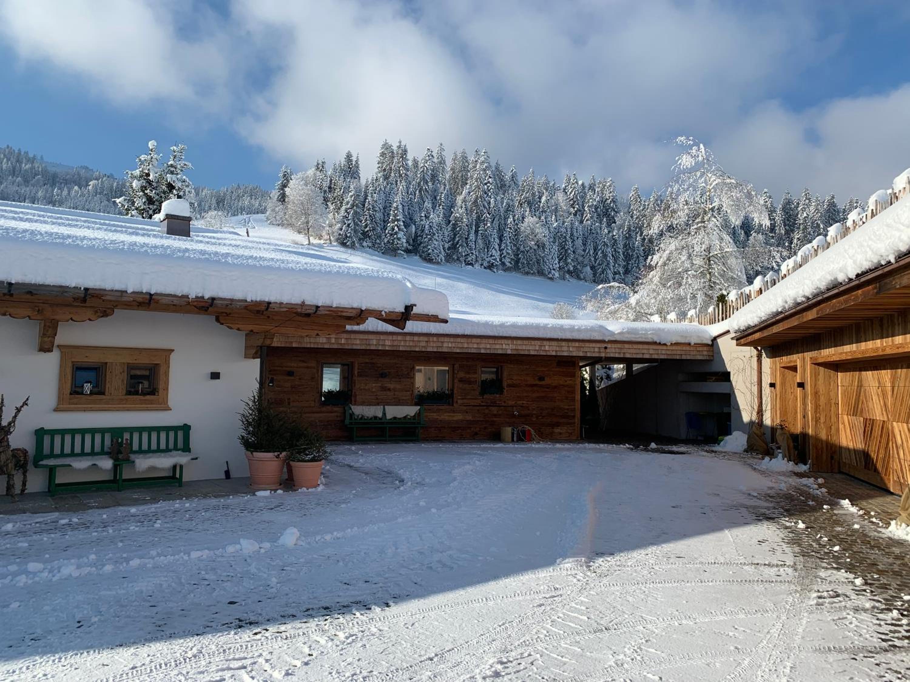 ALPIN CHARME APARTMENTS Boutique Chalet Kitzbichl