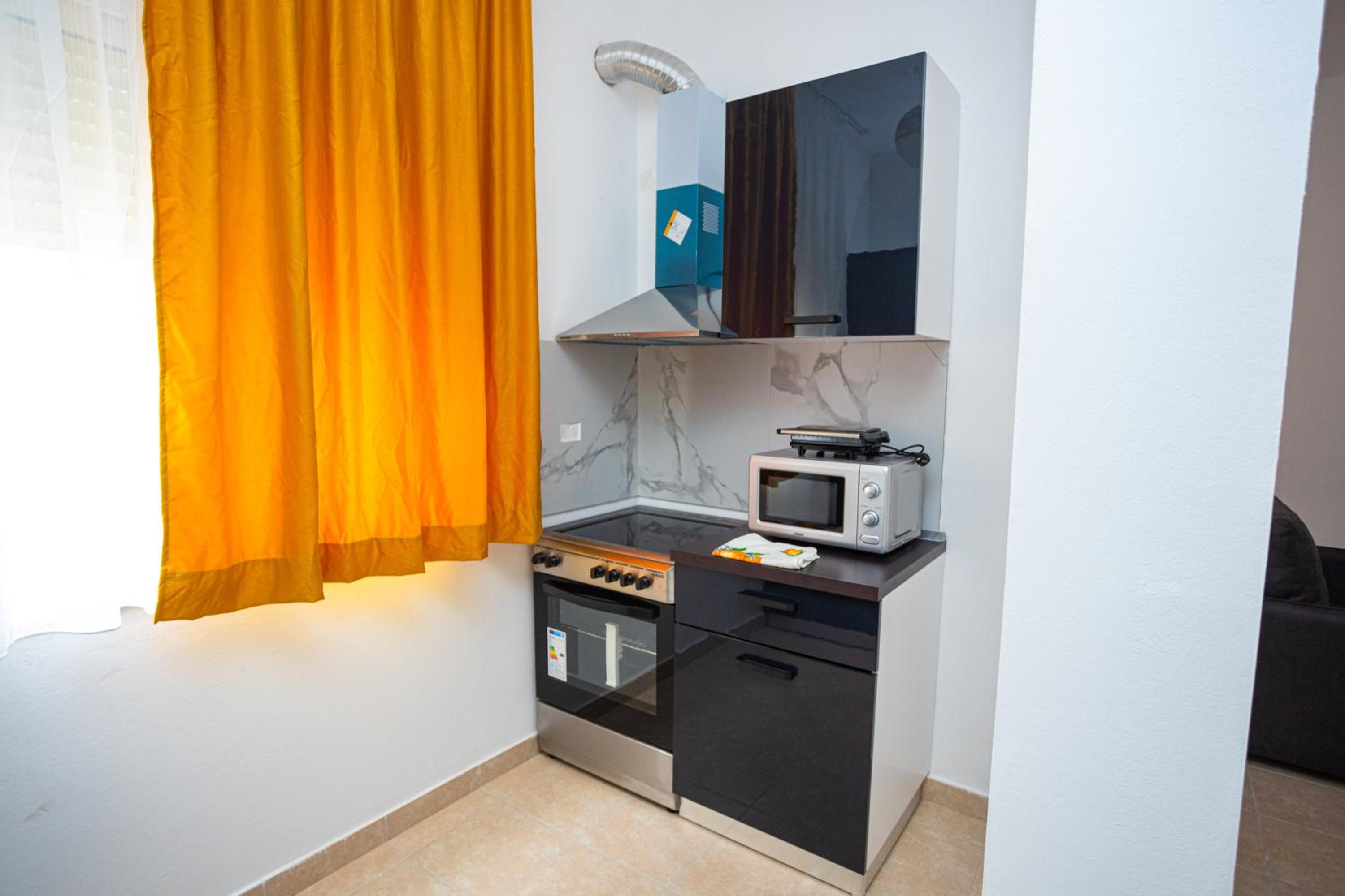 Emigres Apartments Vlore