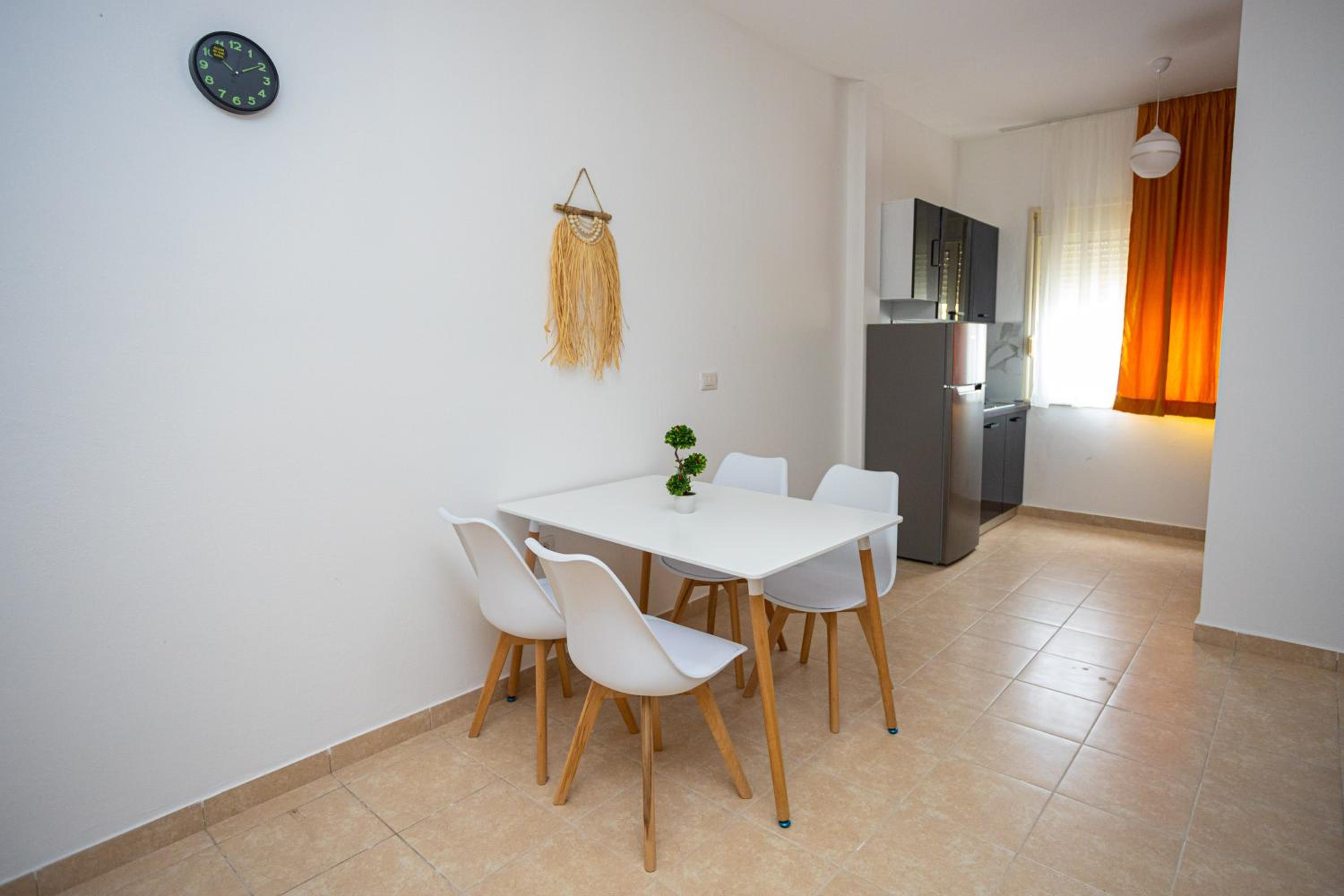 Emigres Apartments Vlore