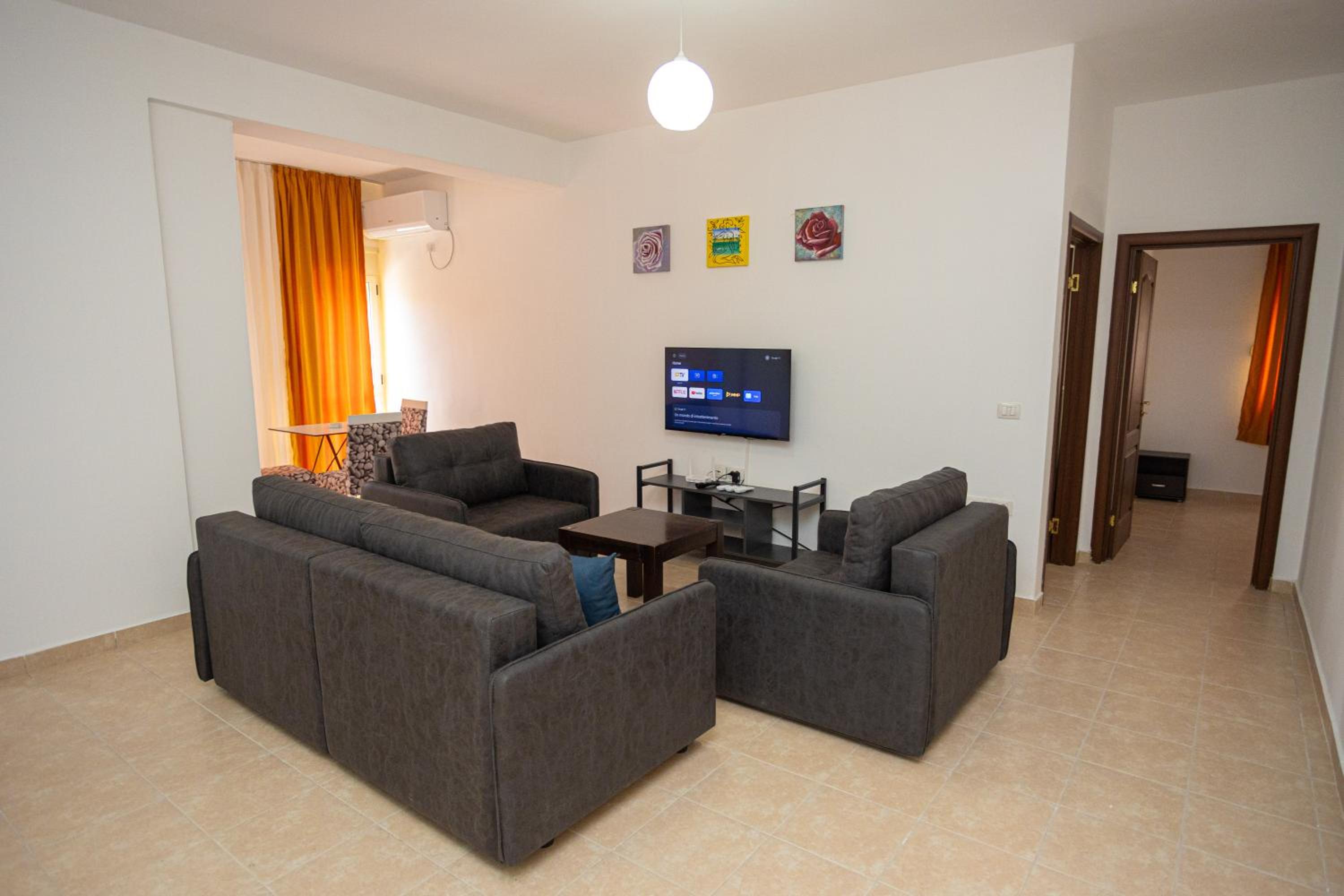 Emigres Apartments Vlore