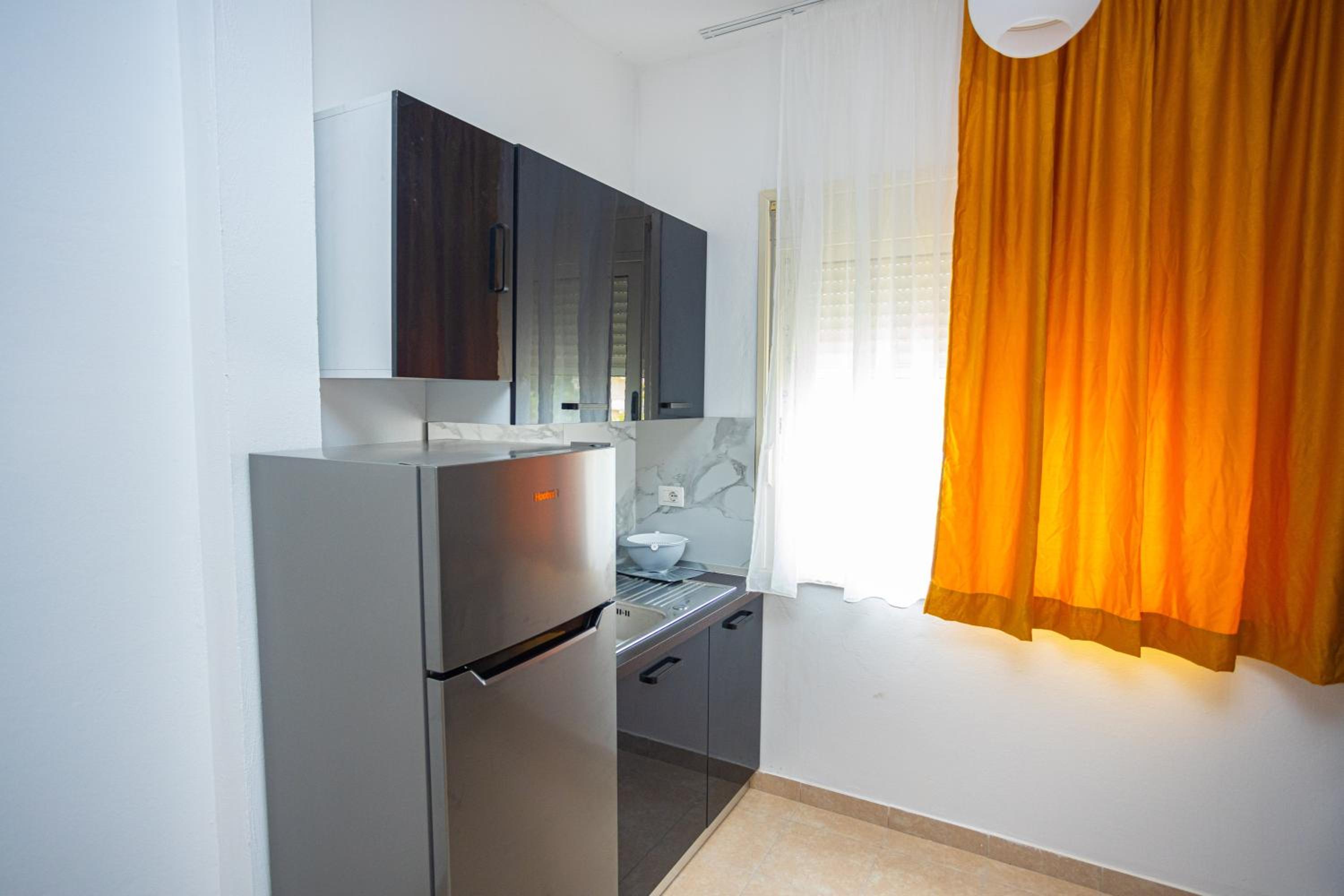 Emigres Apartments Vlore