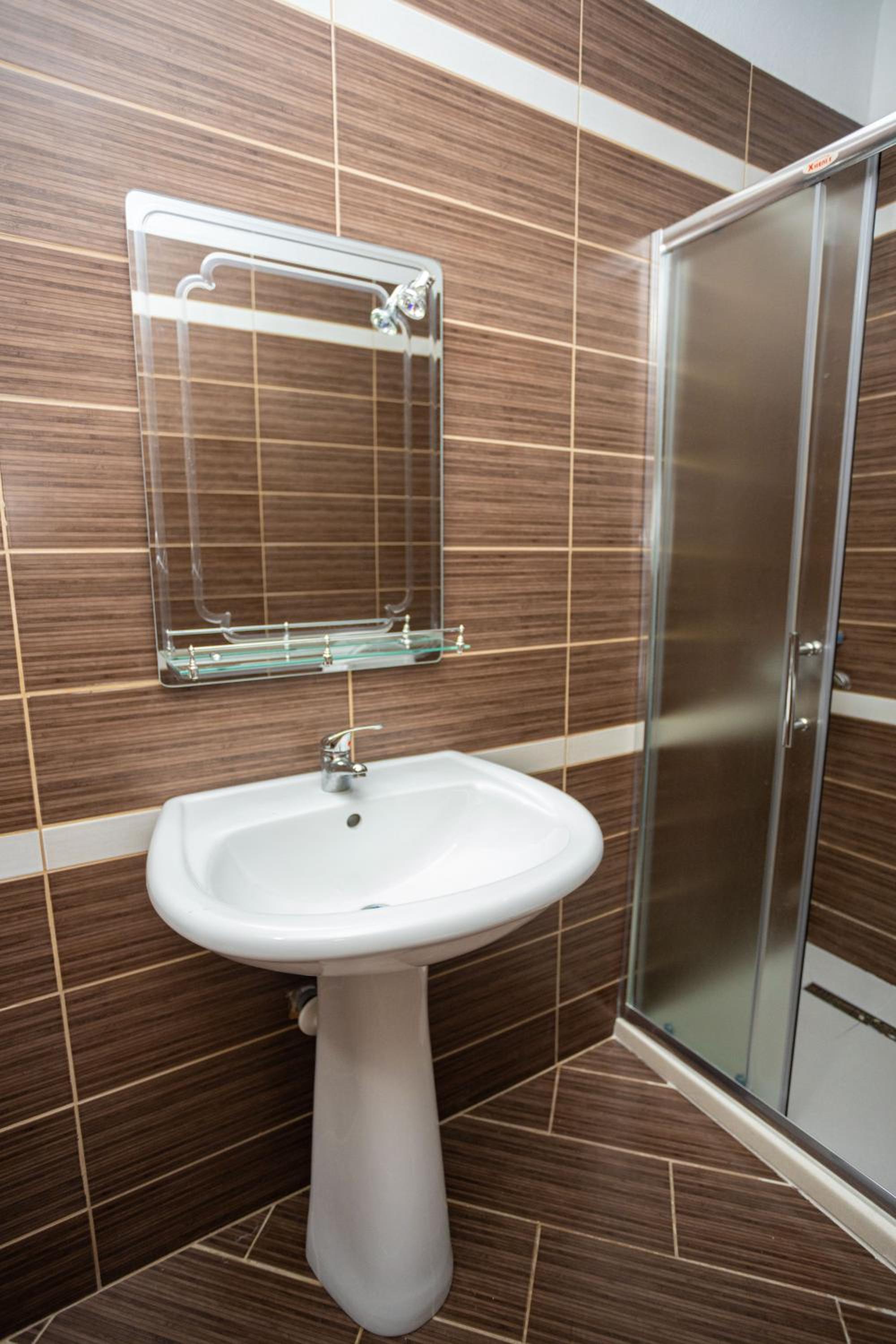 Emigres Apartments Vlore