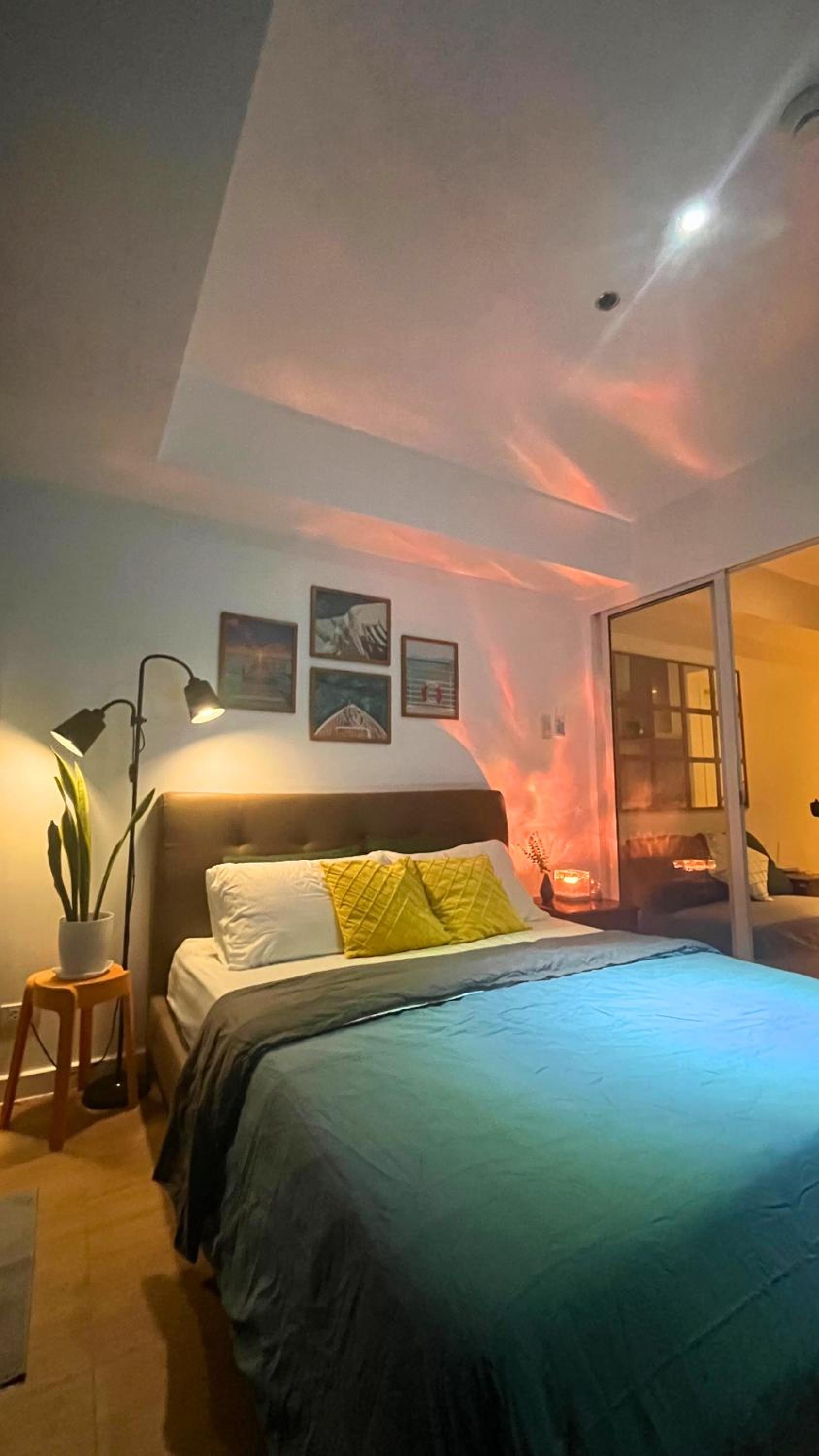 Azure Miami Tower 1BR Ground Unit - Pool View and Steps Away to Beach Pool, Convenience Store w WiFi, Nintendo Switch and Board Games! view 5