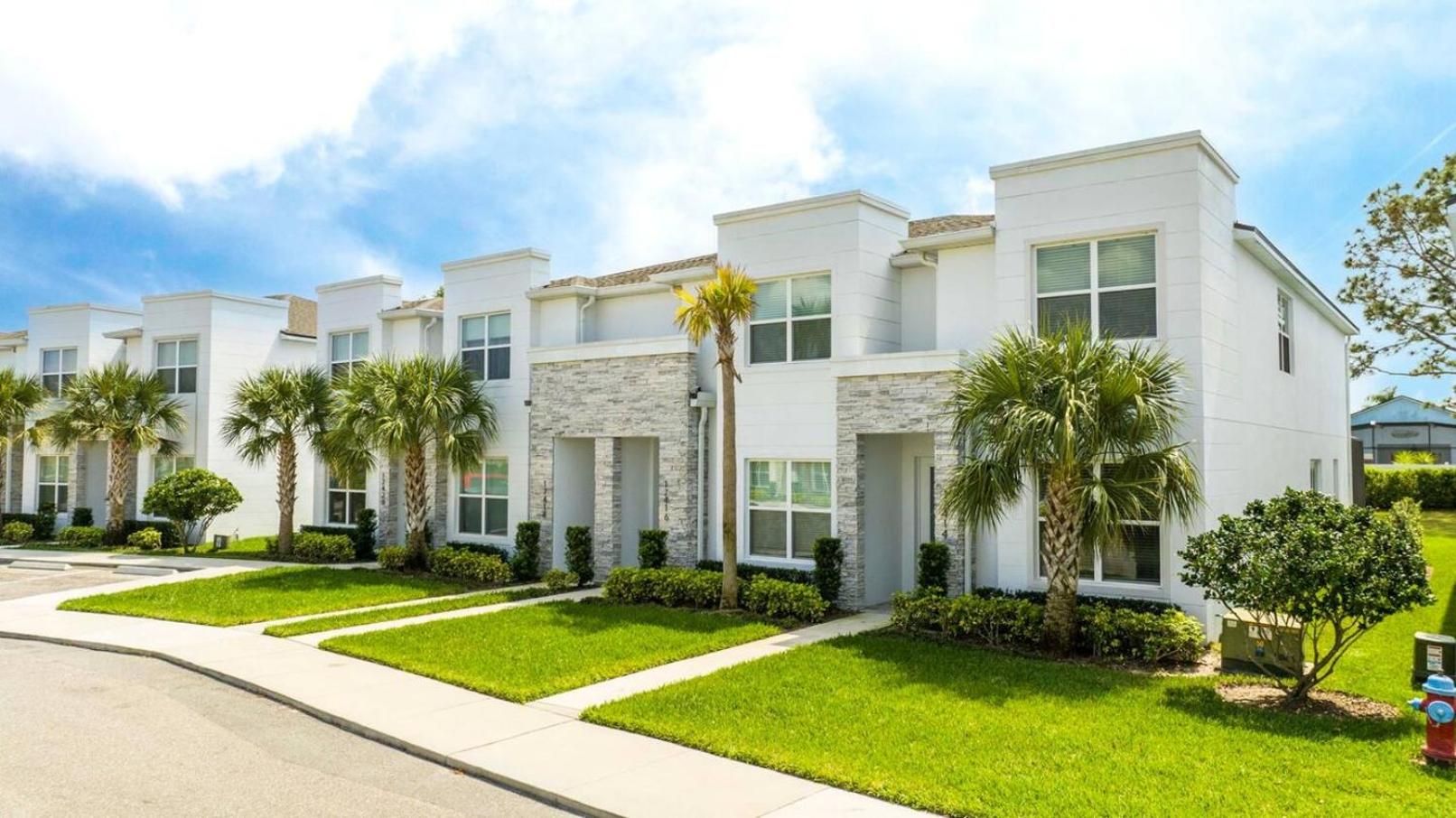 Comfortable home Near Disney & Private Pool 17414