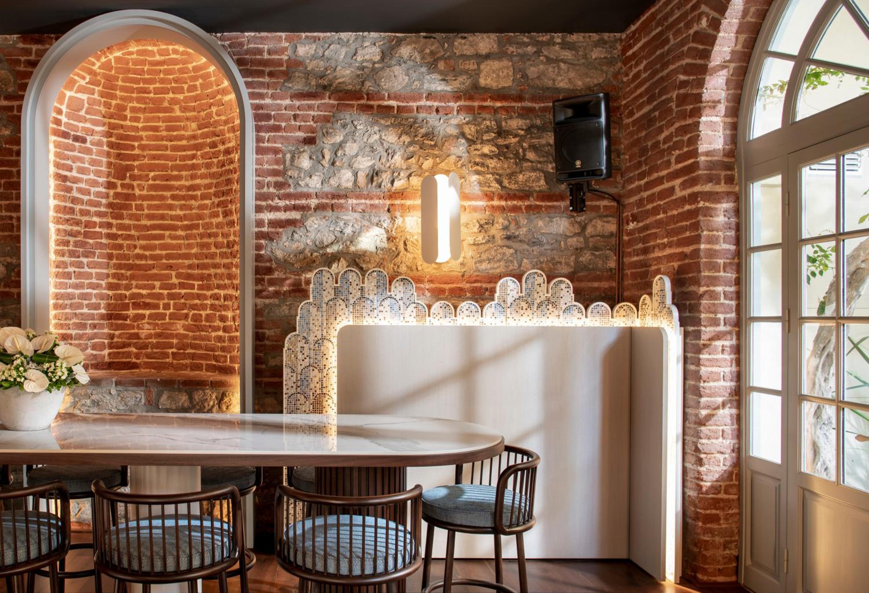 Ecole St. Pierre Otel - Image 33